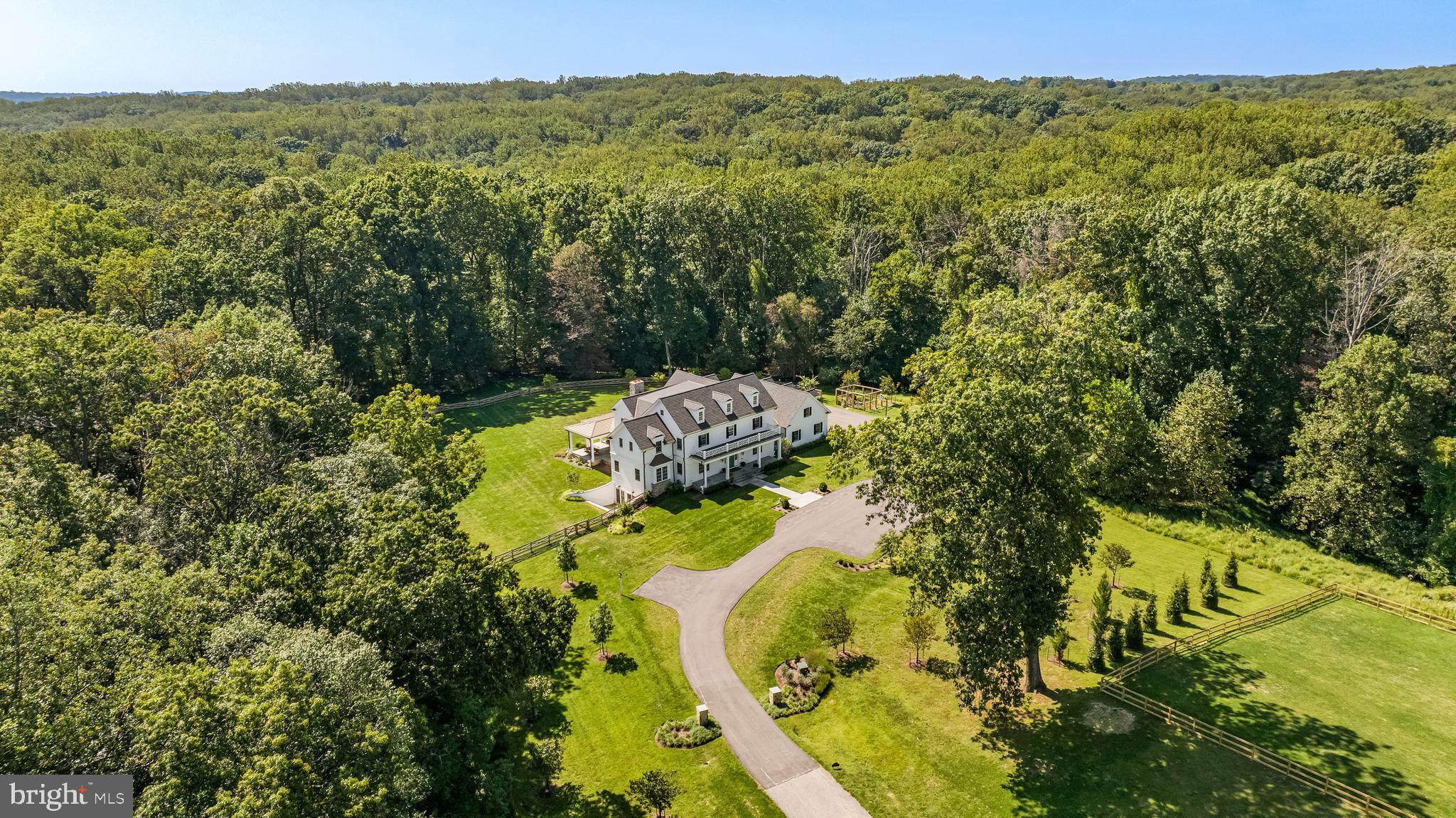 CASTANEA - Residential