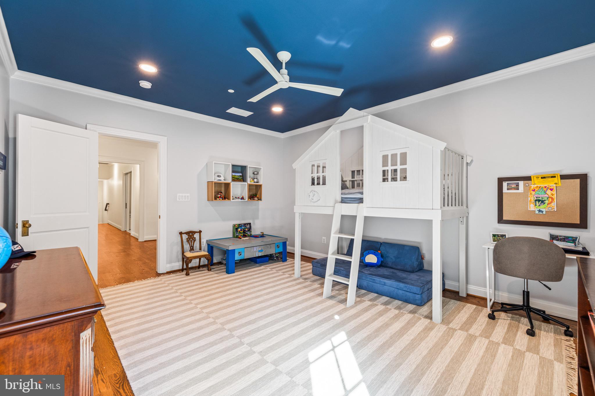 CASTANEA - Residential