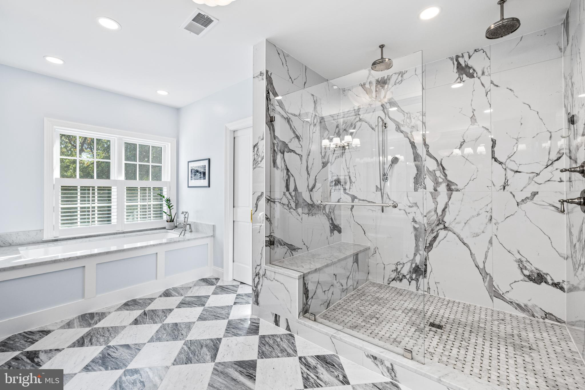 CASTANEA - Residential