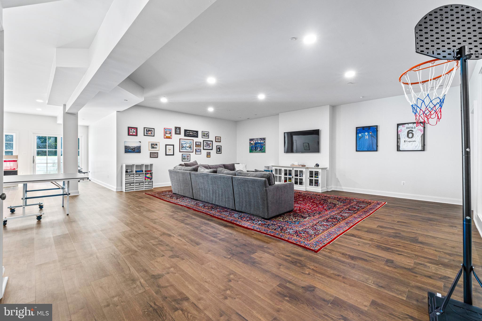 CASTANEA - Residential