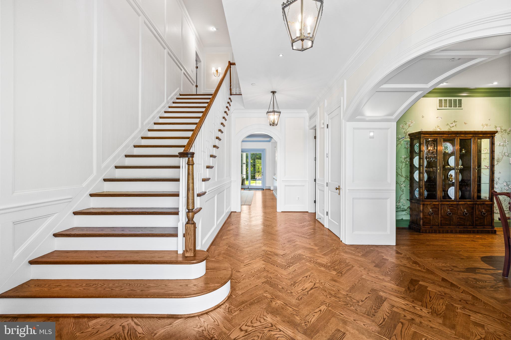 1134 CASTANEA COURT