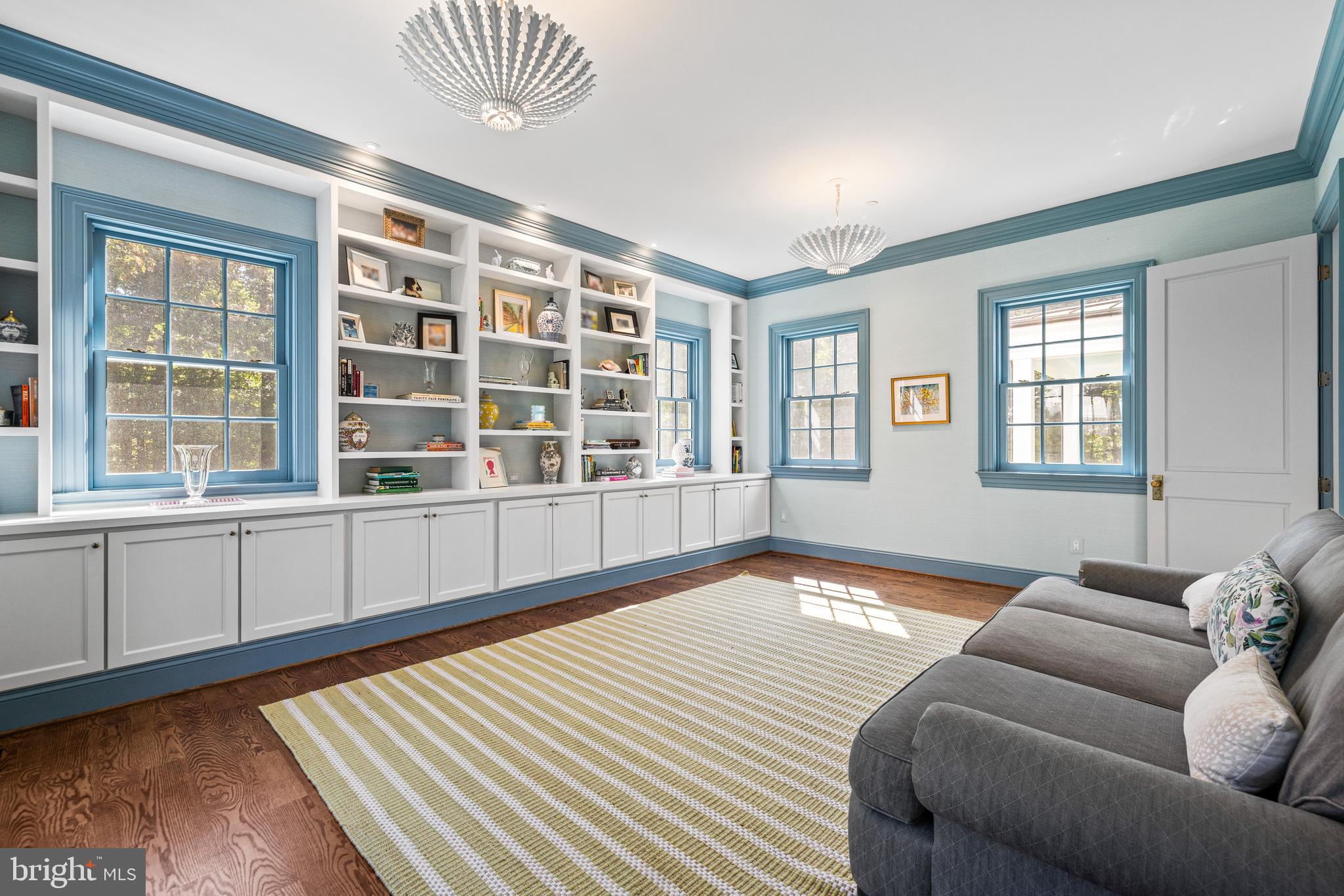 CASTANEA - Residential