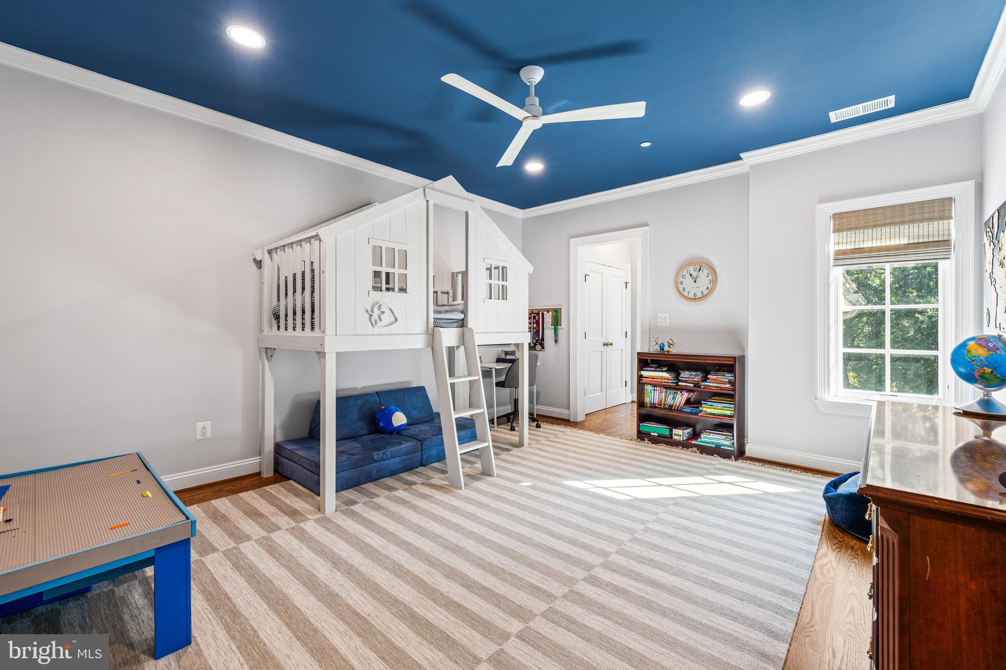 CASTANEA - Residential