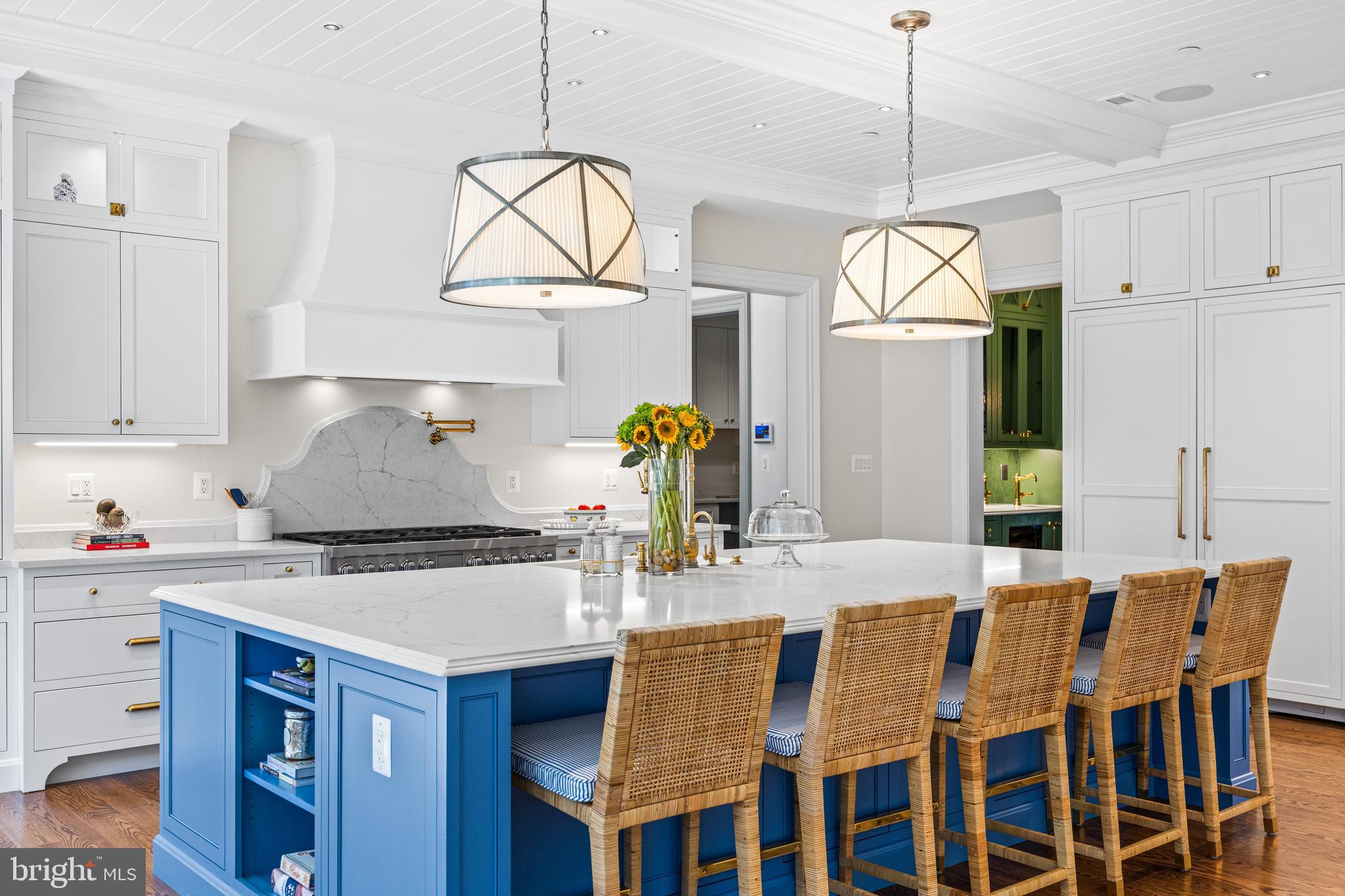 CASTANEA - Residential