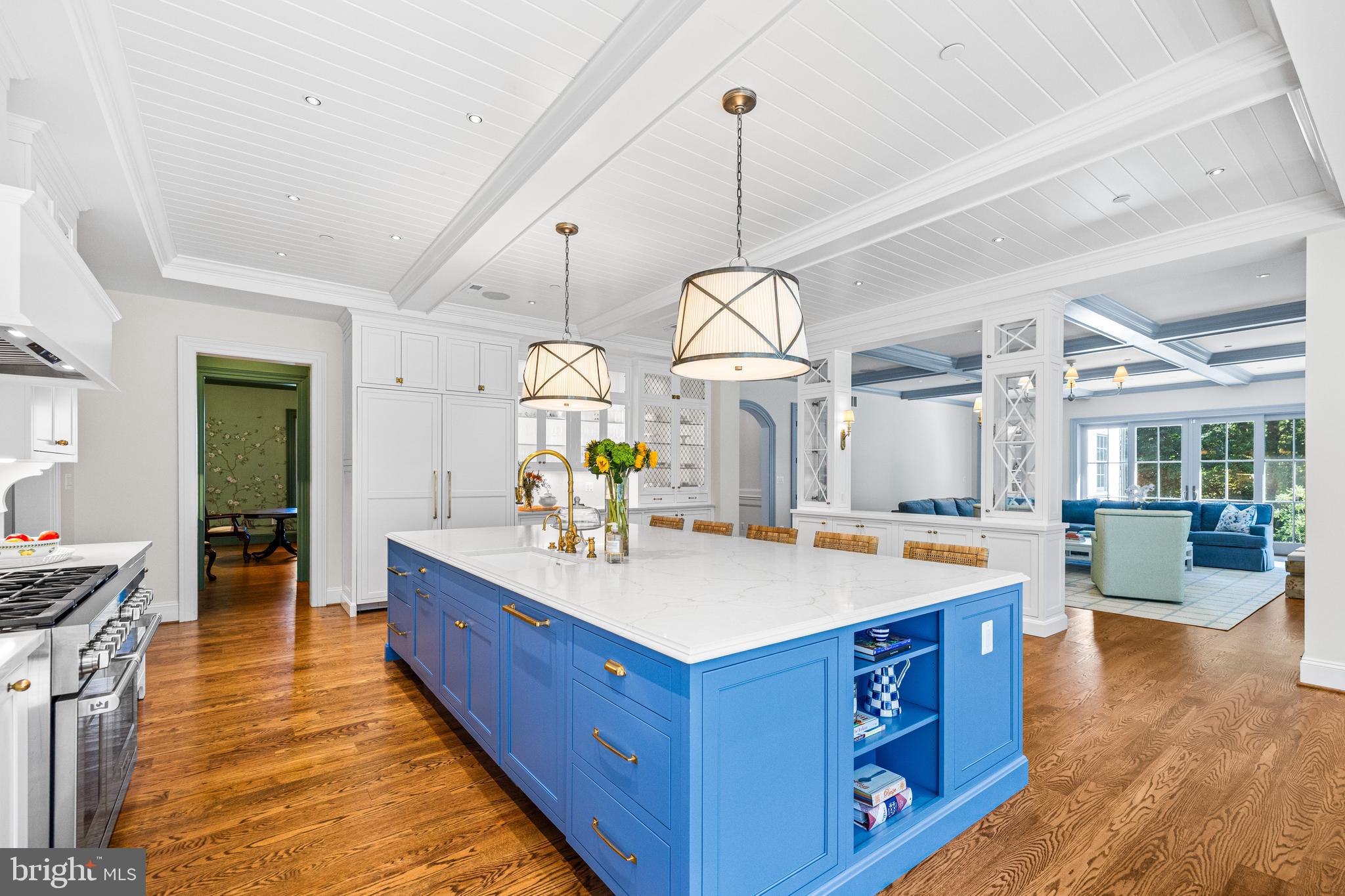 CASTANEA - Residential