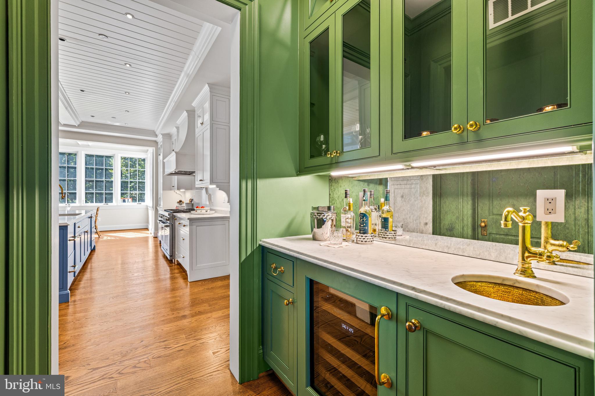 CASTANEA - Residential