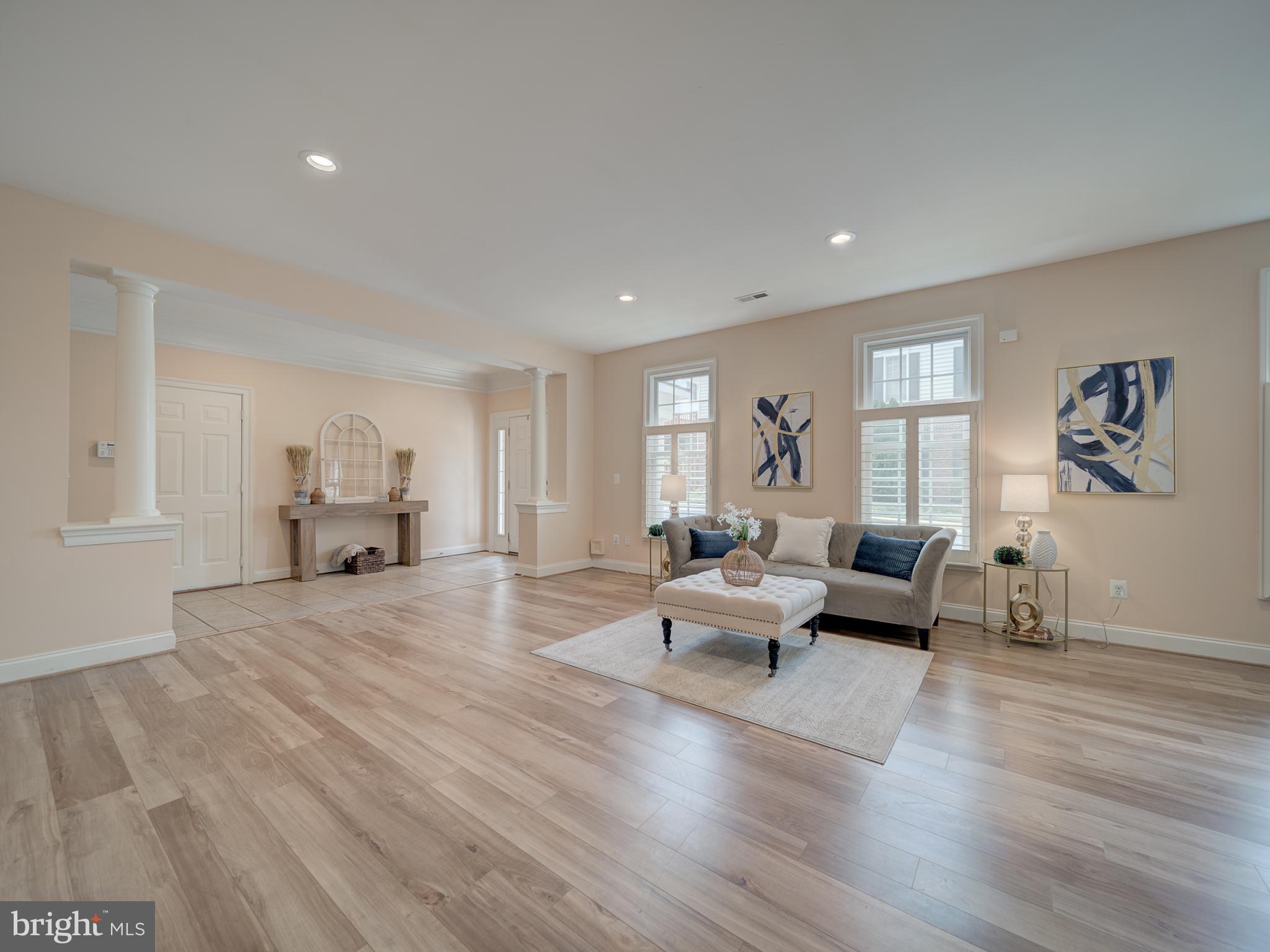 8320 DOCKRAY COURT