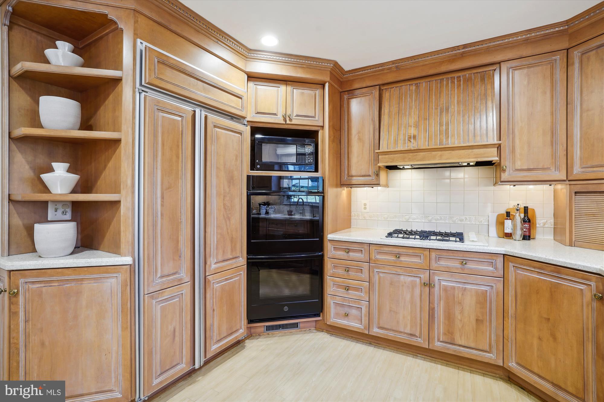 BALMORAL - Residential