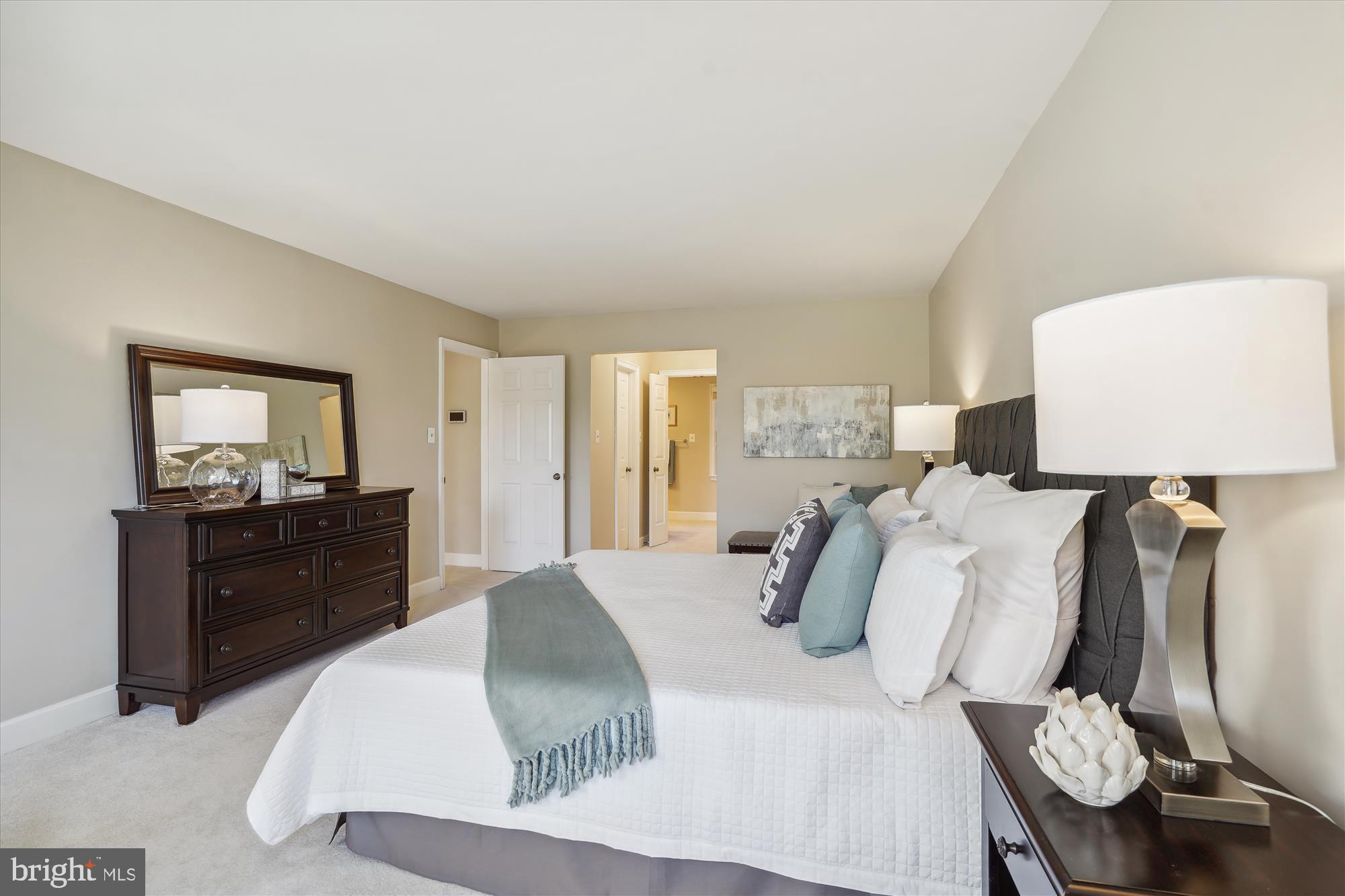 BALMORAL - Residential