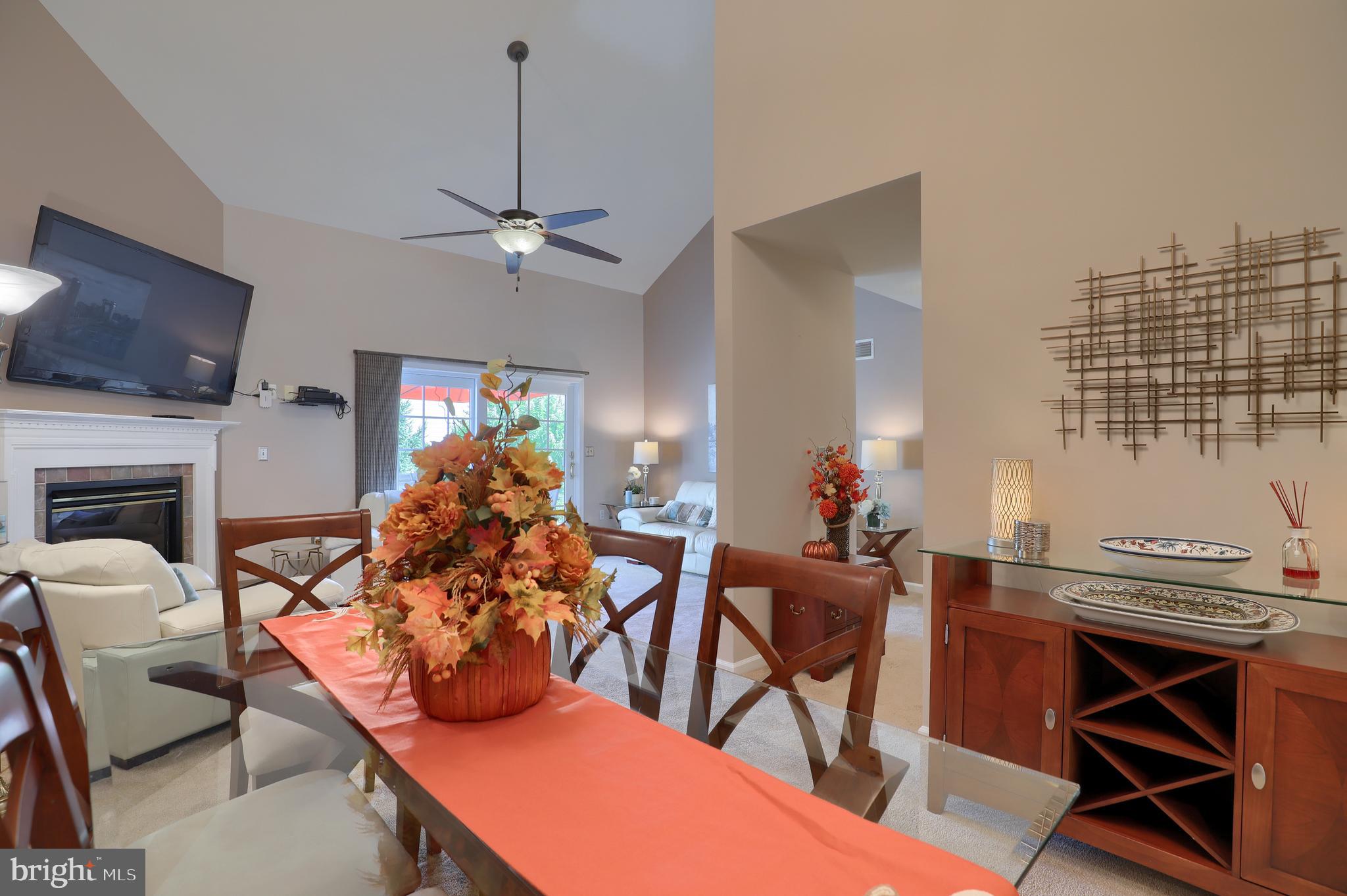 SPRING MEADOWS - Residential