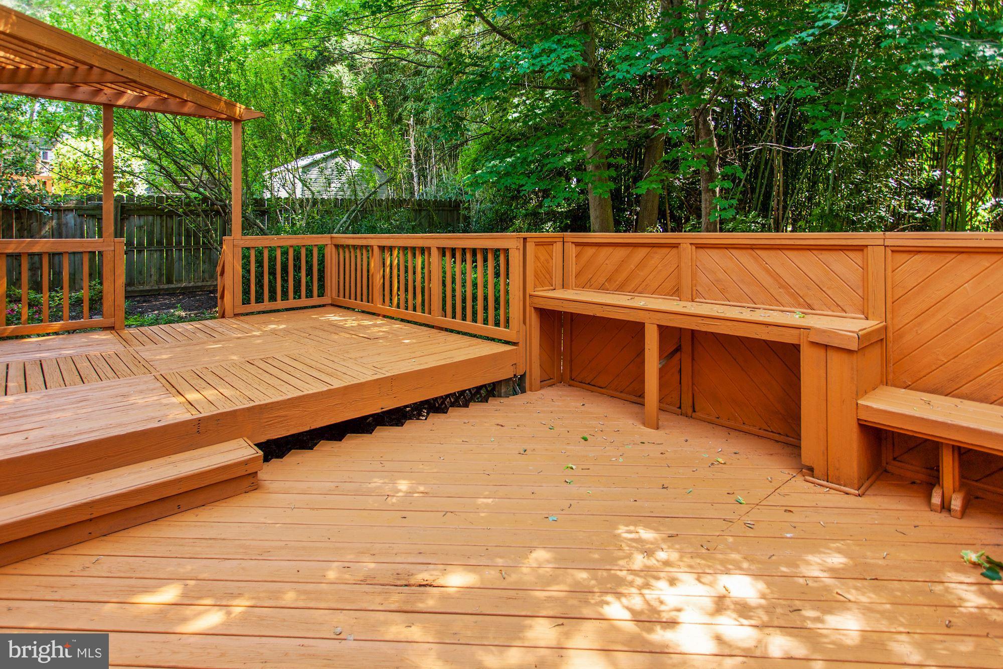 STARLIT PONDS - Residential Lease