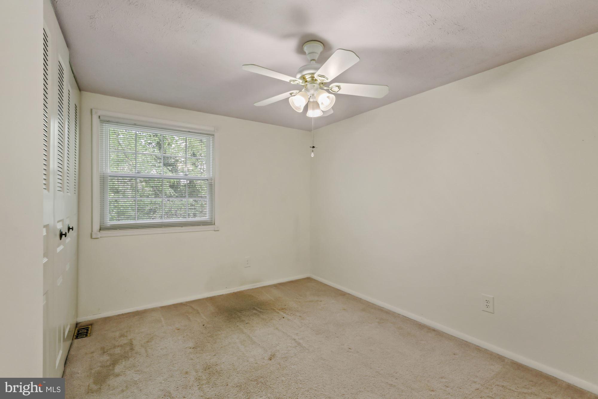 STARLIT PONDS - Residential Lease