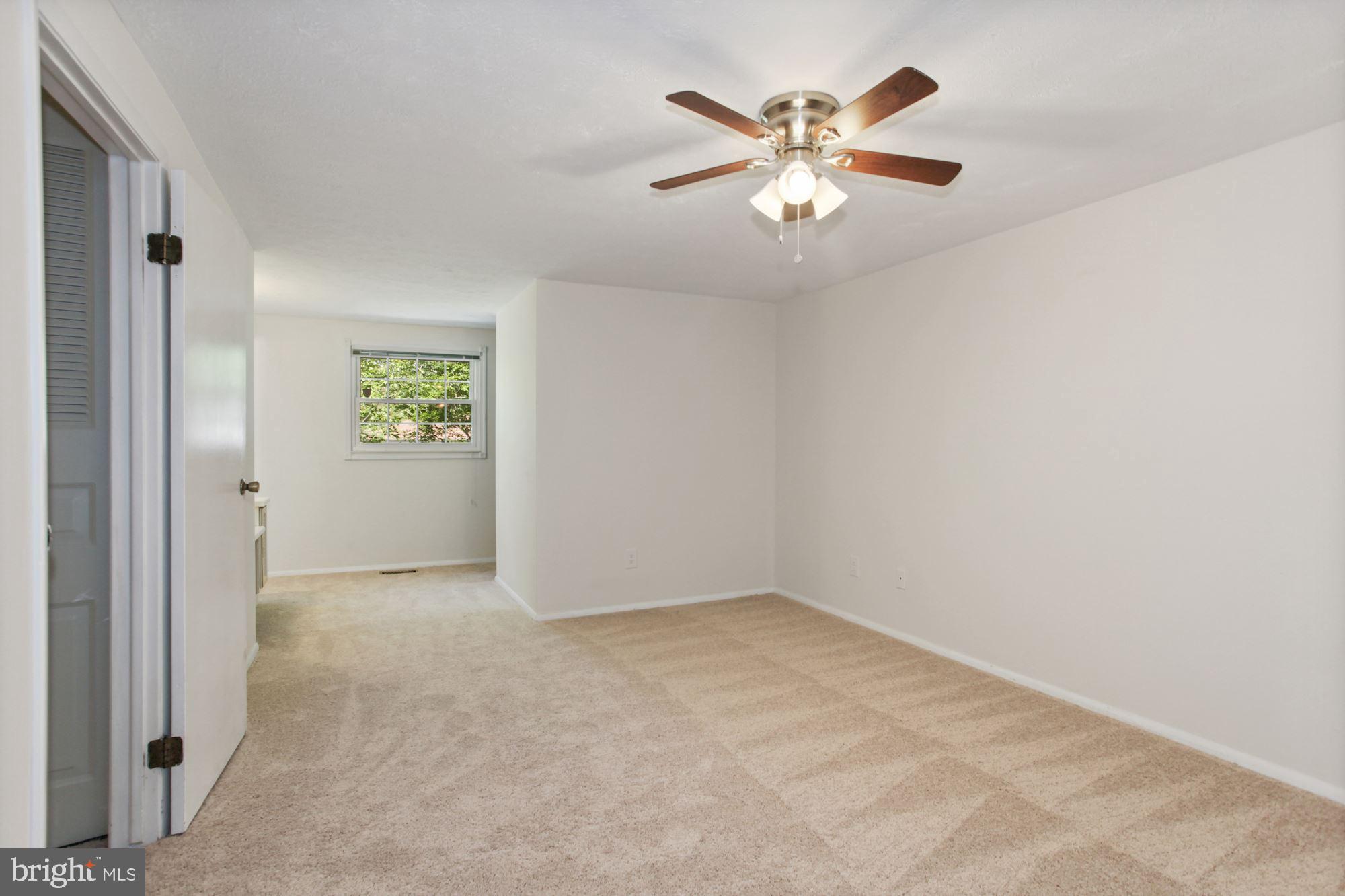 STARLIT PONDS - Residential Lease