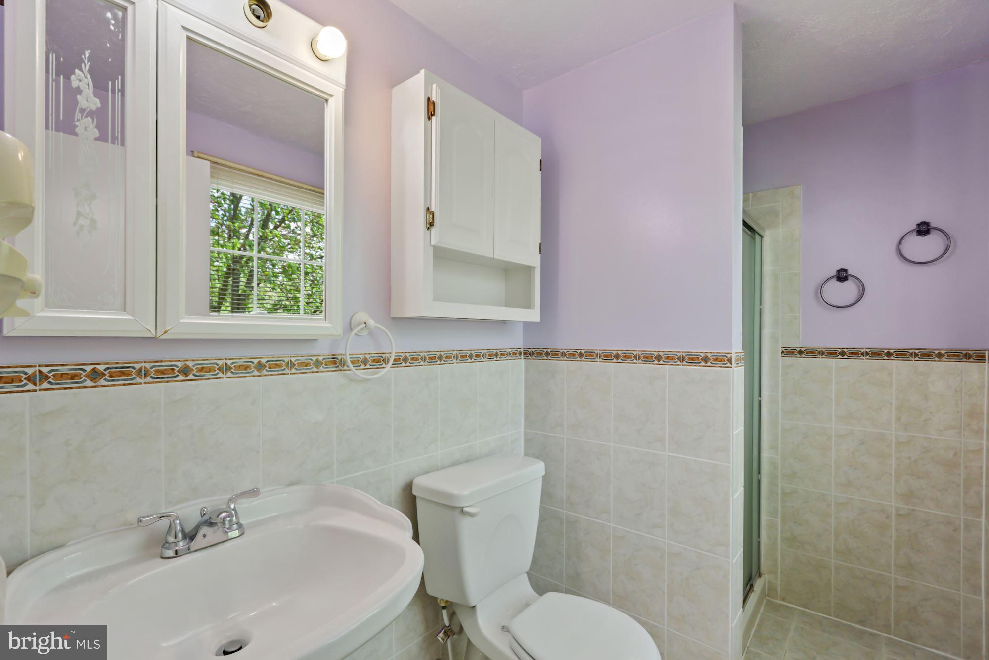 STARLIT PONDS - Residential Lease