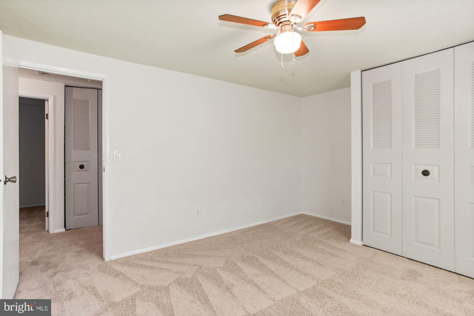 STARLIT PONDS - Residential Lease