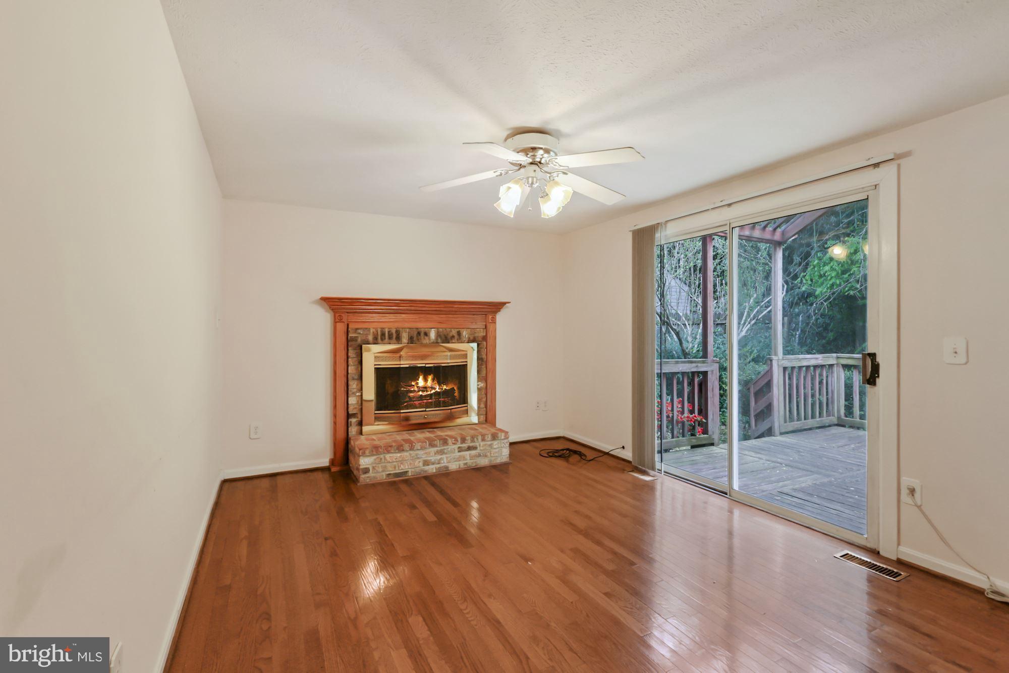 STARLIT PONDS - Residential Lease