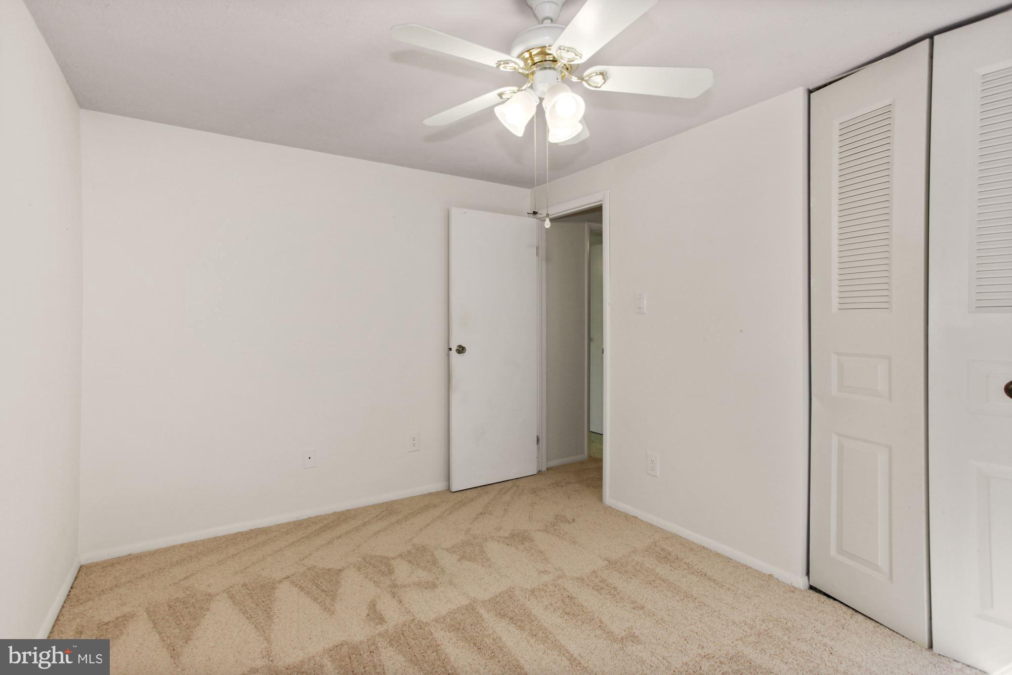 STARLIT PONDS - Residential Lease