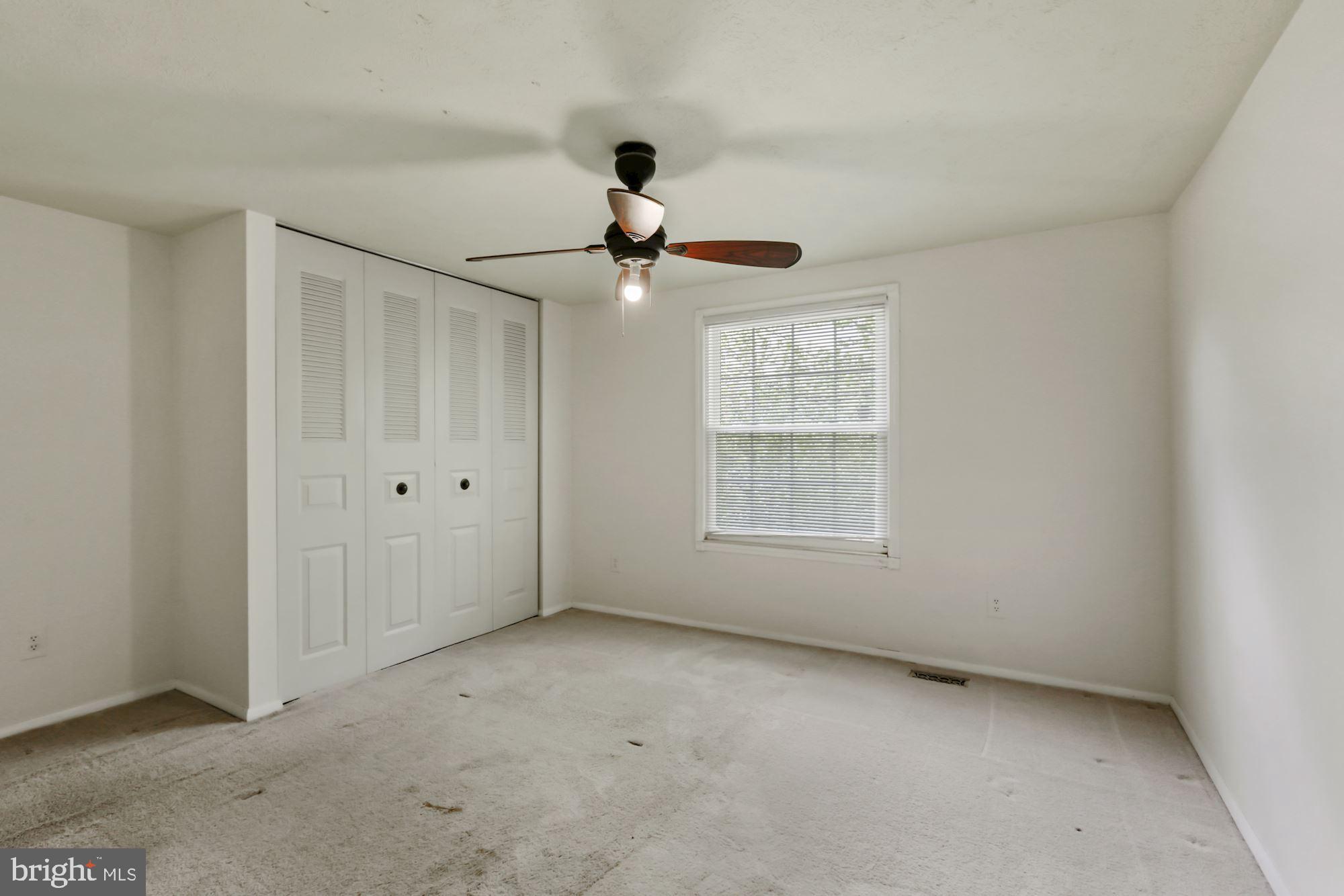 STARLIT PONDS - Residential Lease