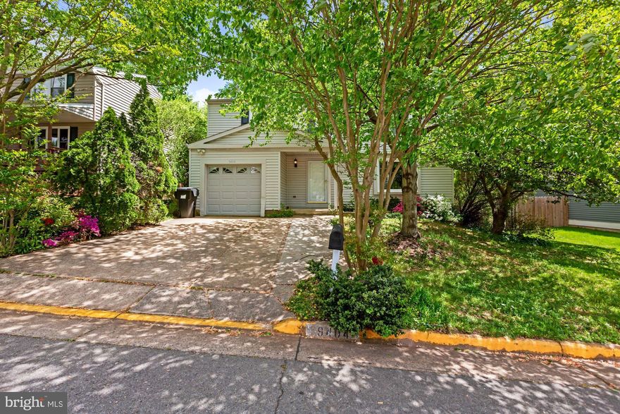 Walkable distance to Woodson and Frost. Cul de sac. Plenty of space for parking.  Close to shopping center.