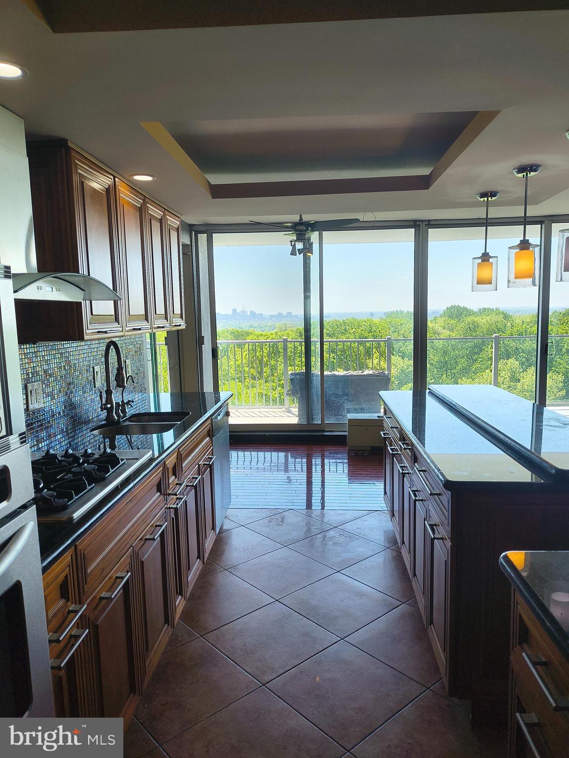 3900 FORD ROAD 00 17M