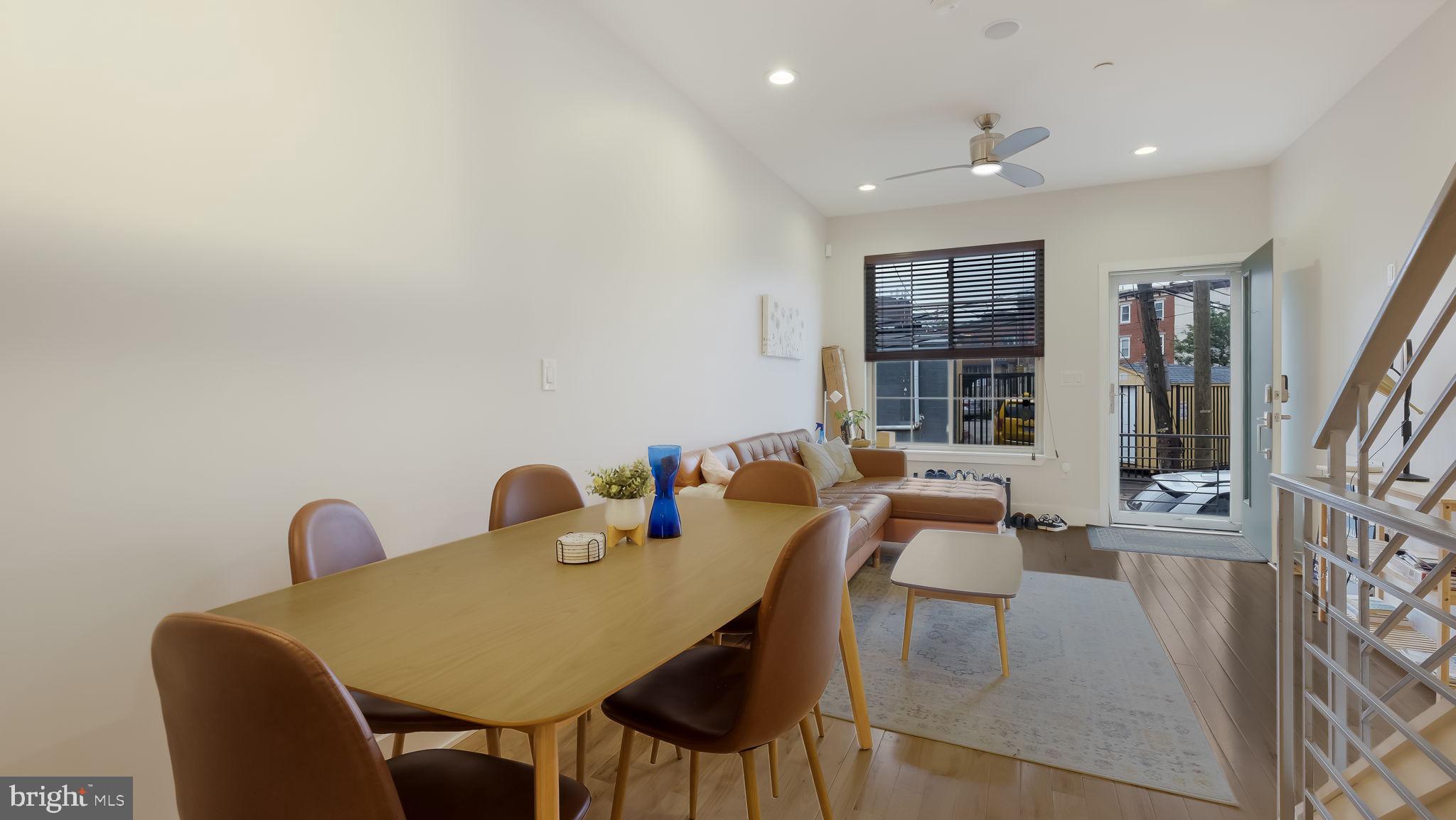 UNIVERSITY CITY - Residential