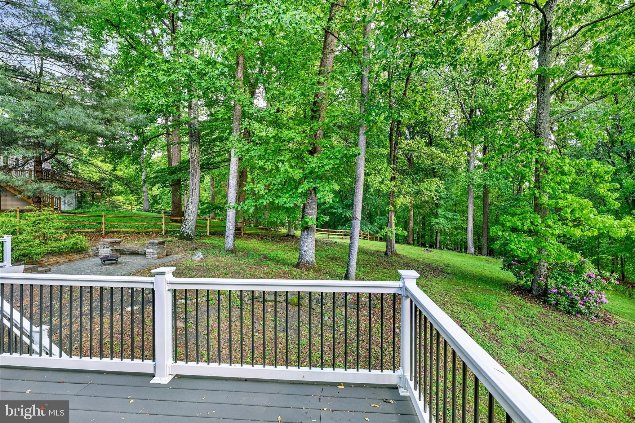 DULANEY GATE - Residential