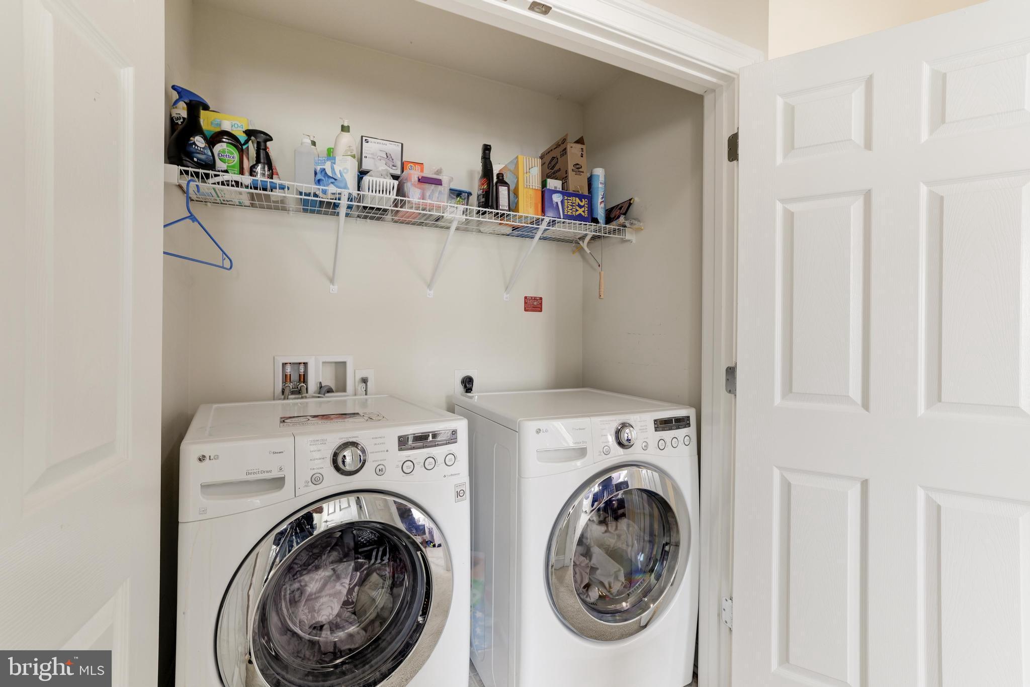 EAST GATE - Residential Lease