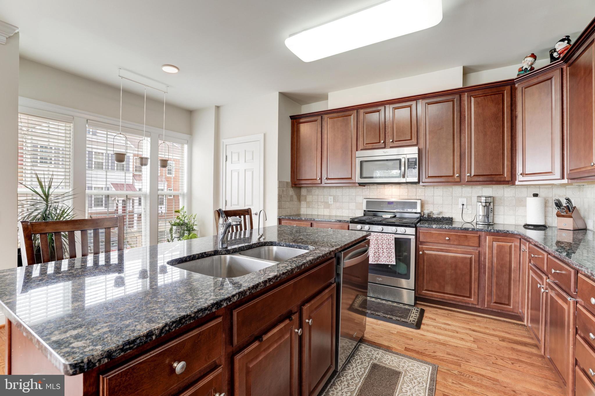 EAST GATE - Residential Lease