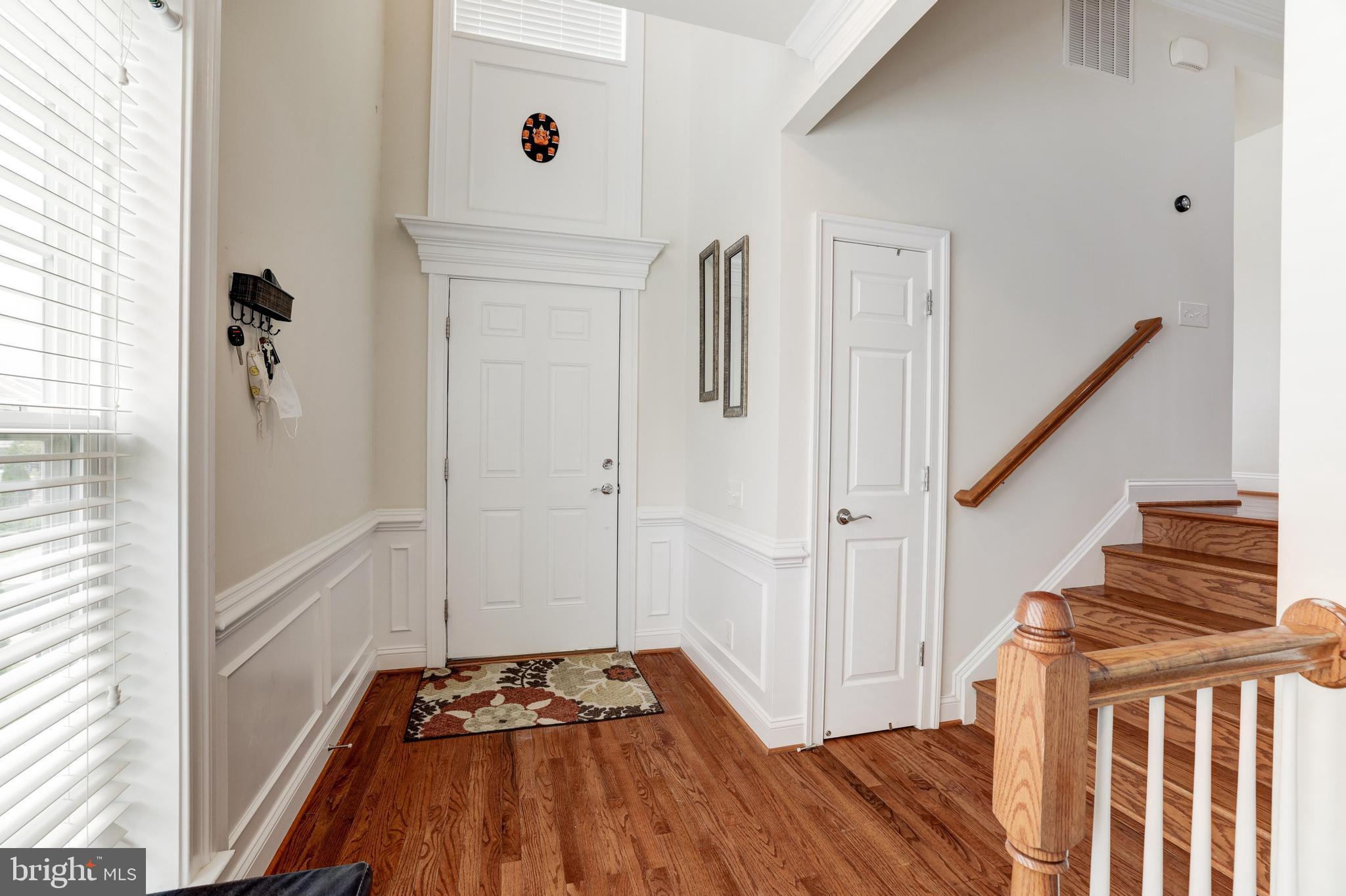 EAST GATE - Residential Lease