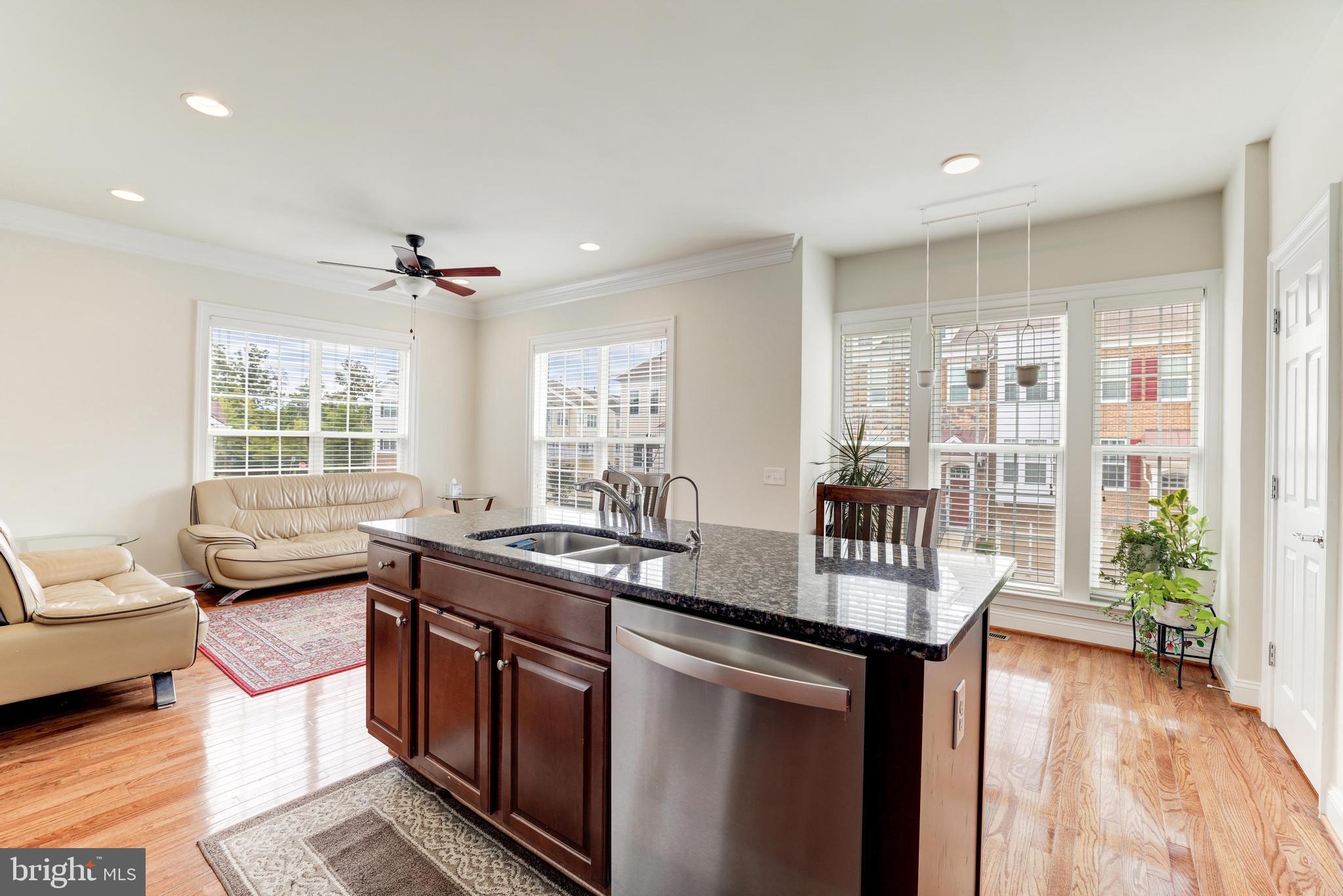 EAST GATE - Residential Lease