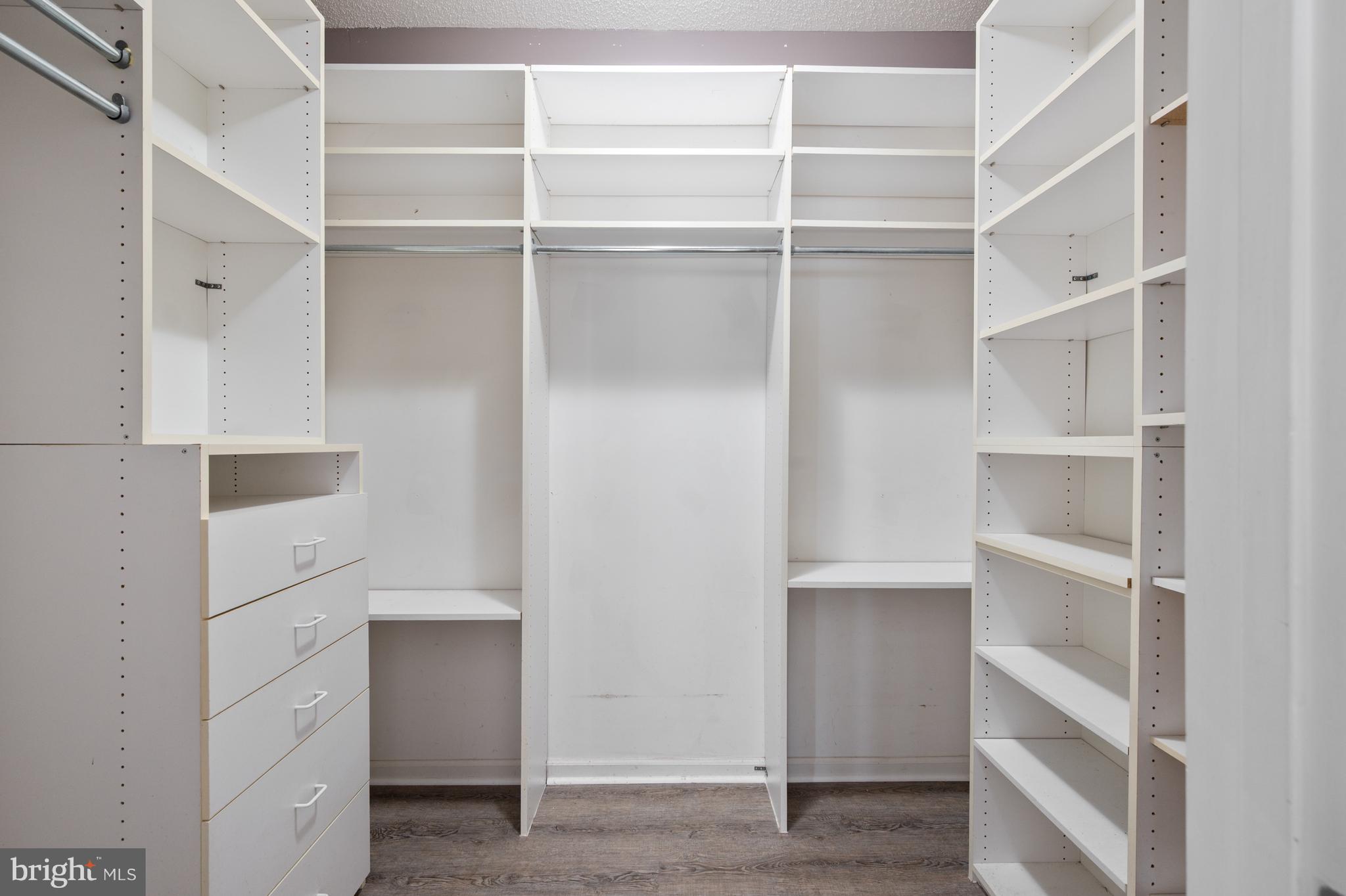 RESTON - Residential Lease