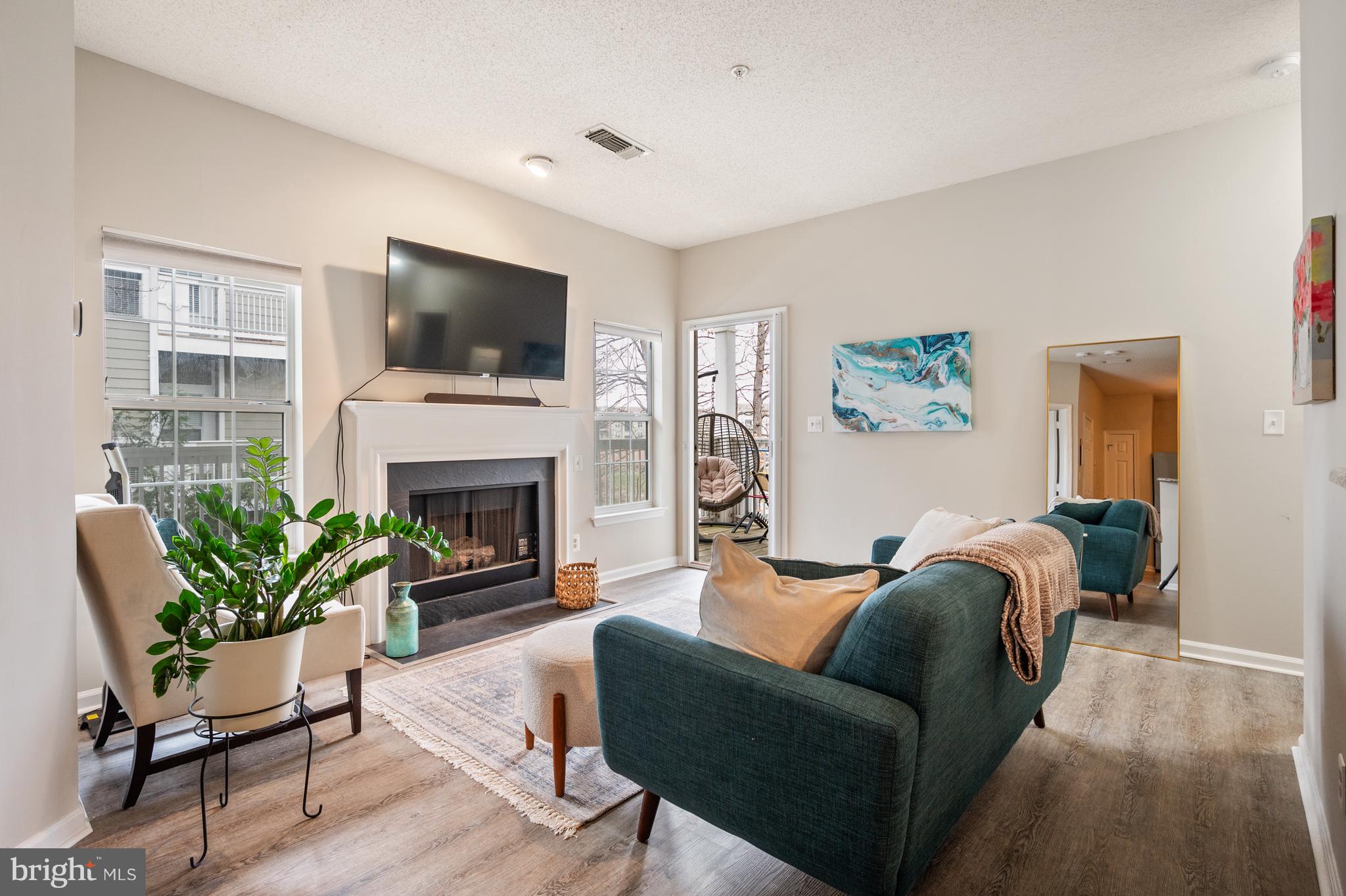 RESTON - Residential Lease