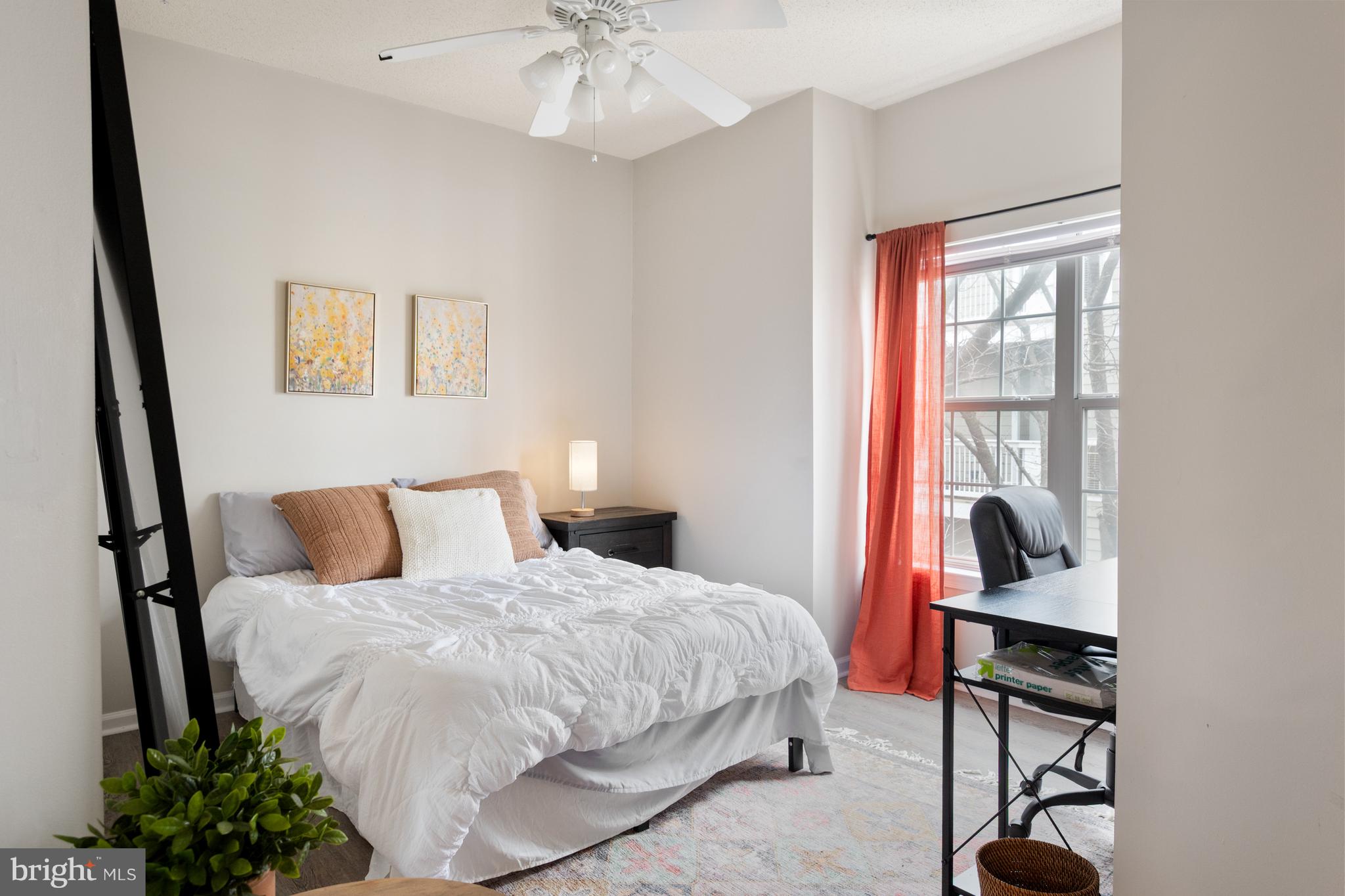 RESTON - Residential Lease