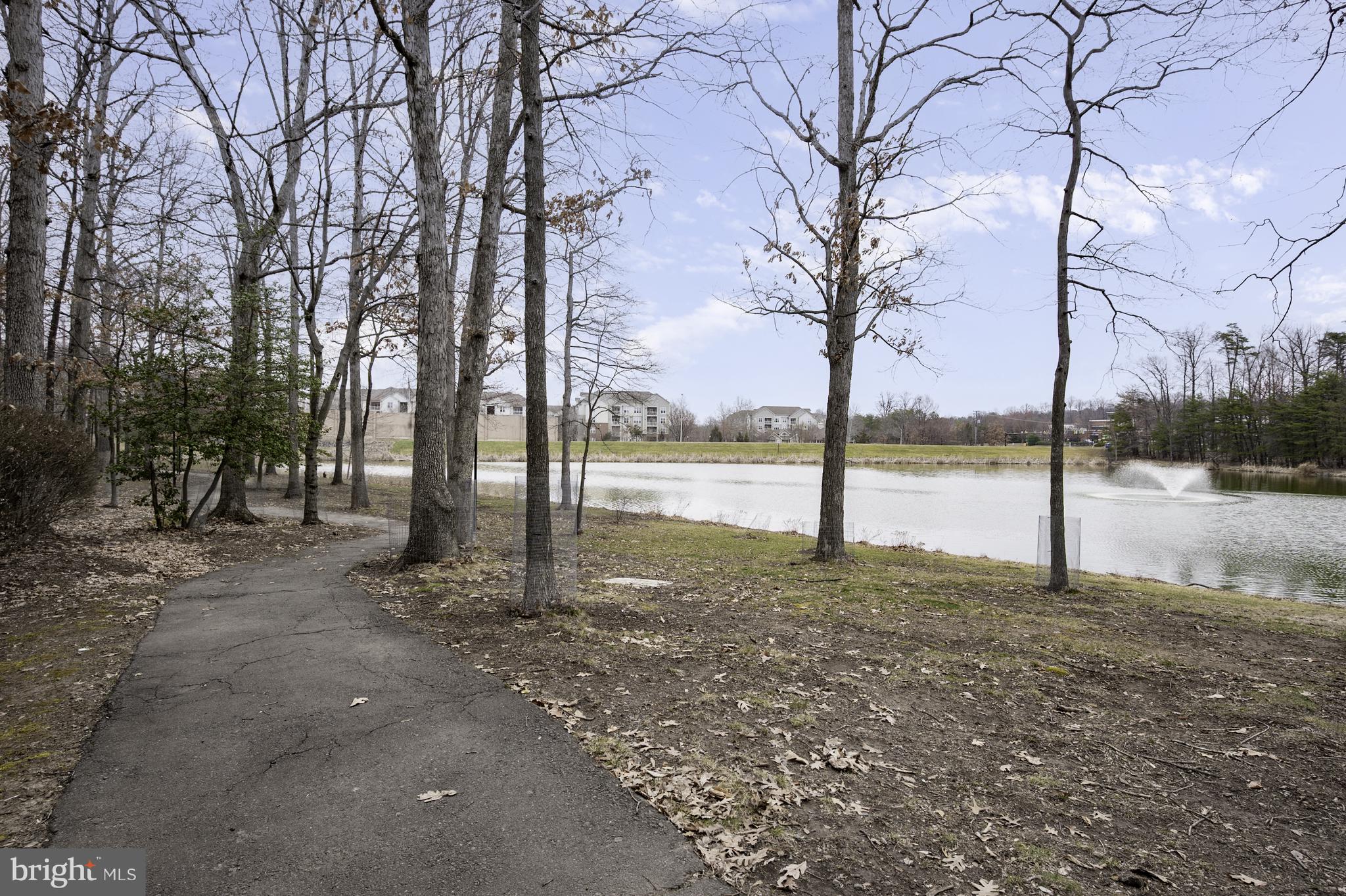 RESTON - Residential Lease