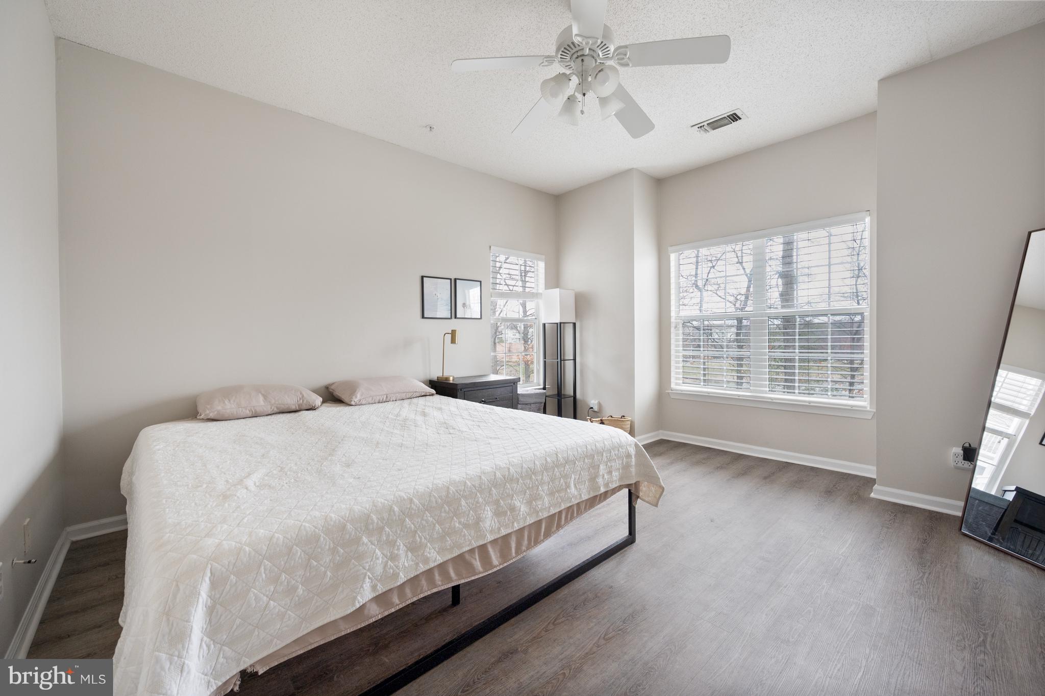 RESTON - Residential Lease