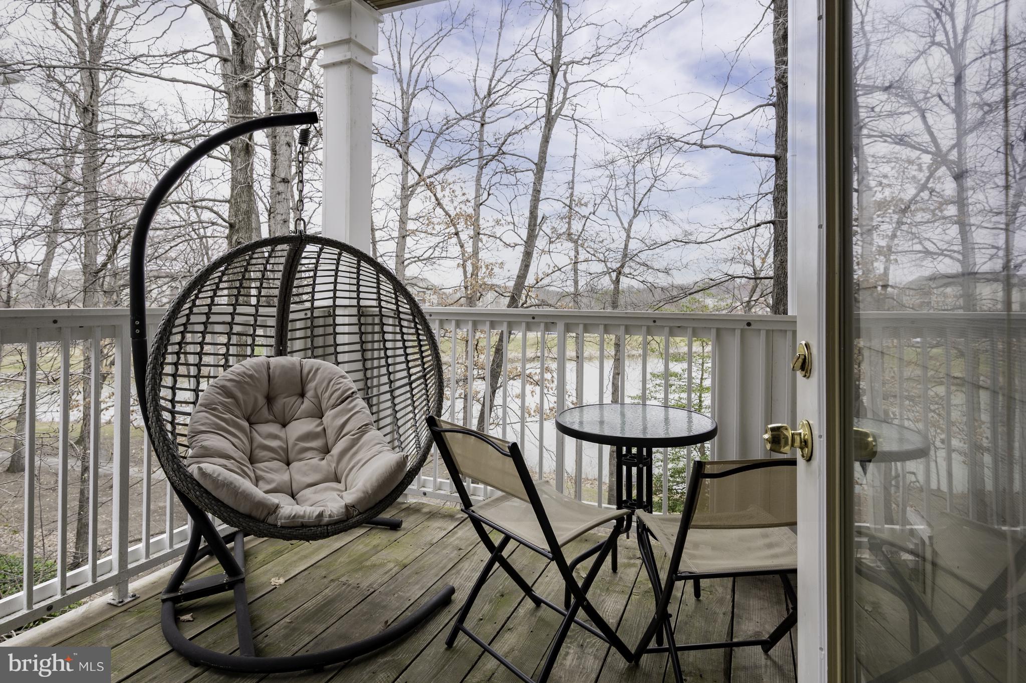 RESTON - Residential Lease