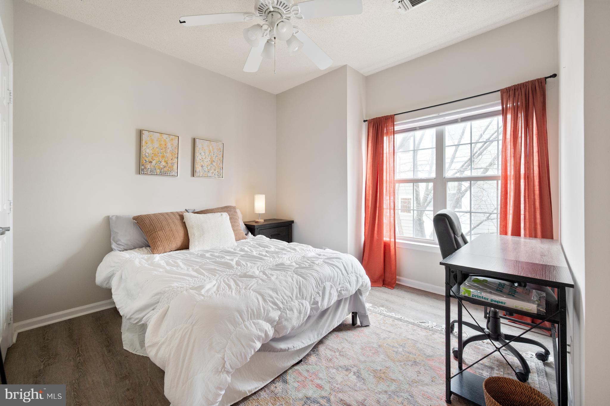 RESTON - Residential Lease