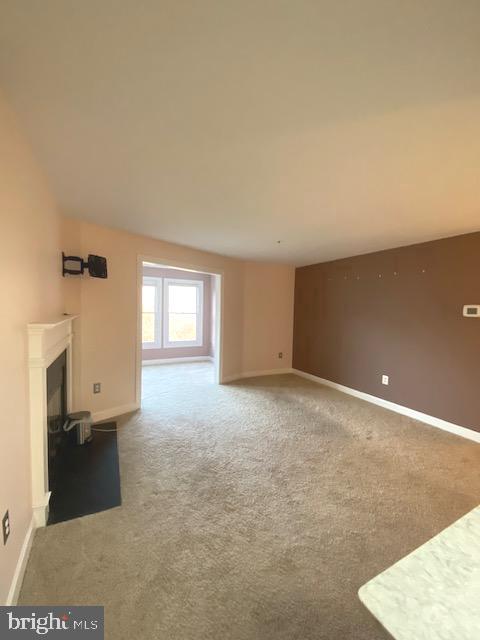 BRENTWOOD CONDO - Residential Lease