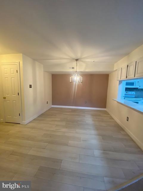BRENTWOOD CONDO - Residential Lease