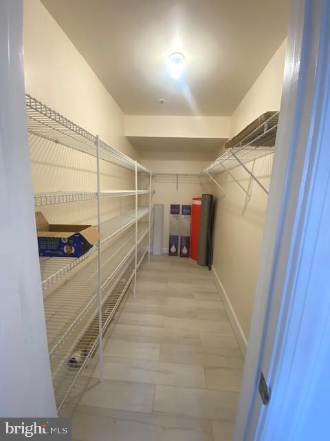 BRENTWOOD CONDO - Residential Lease