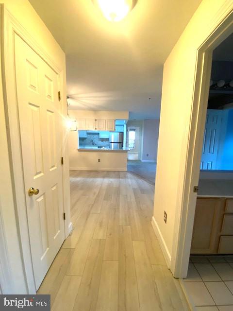 BRENTWOOD CONDO - Residential Lease