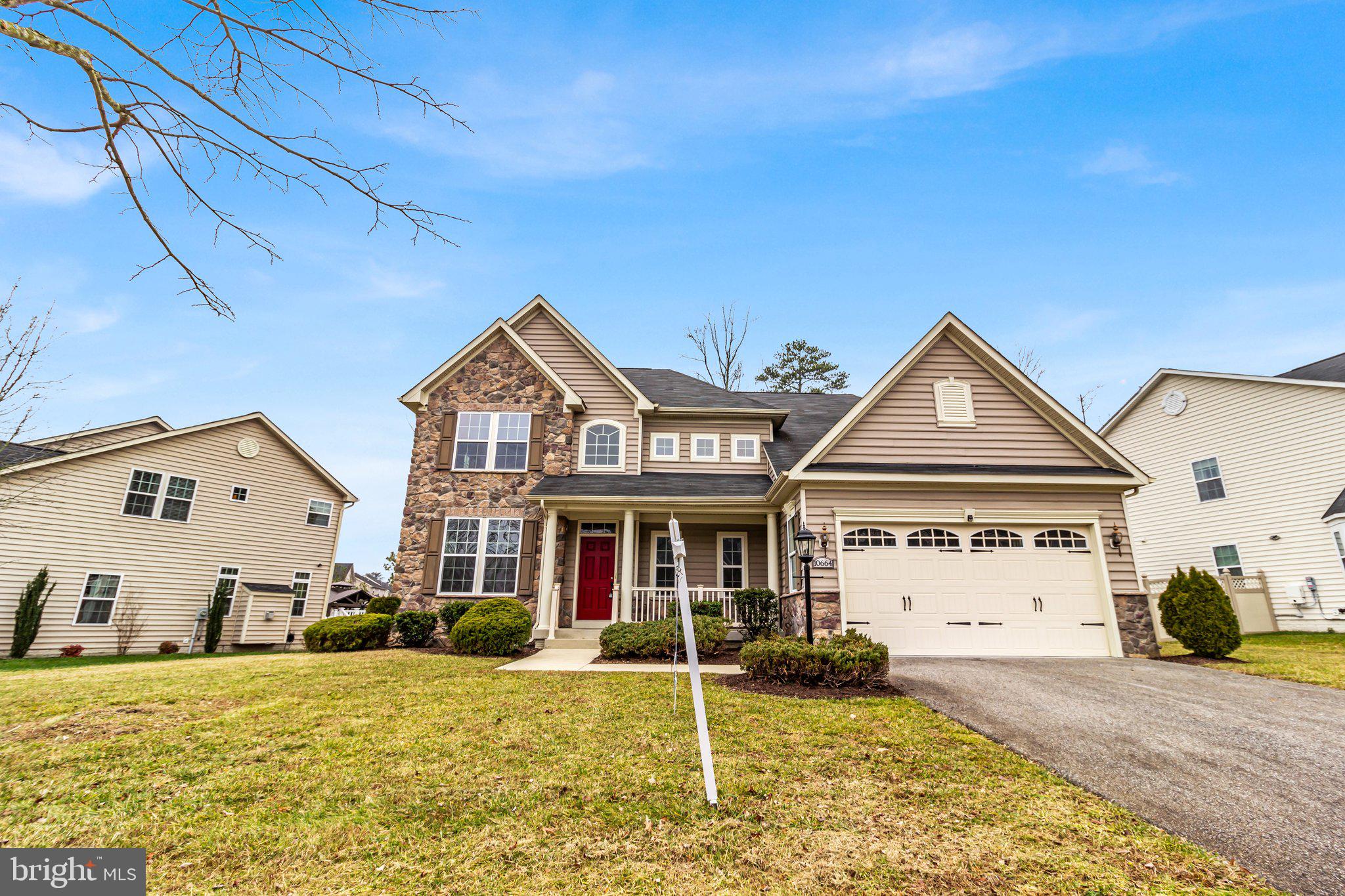 AUTUMN HILLS - Residential