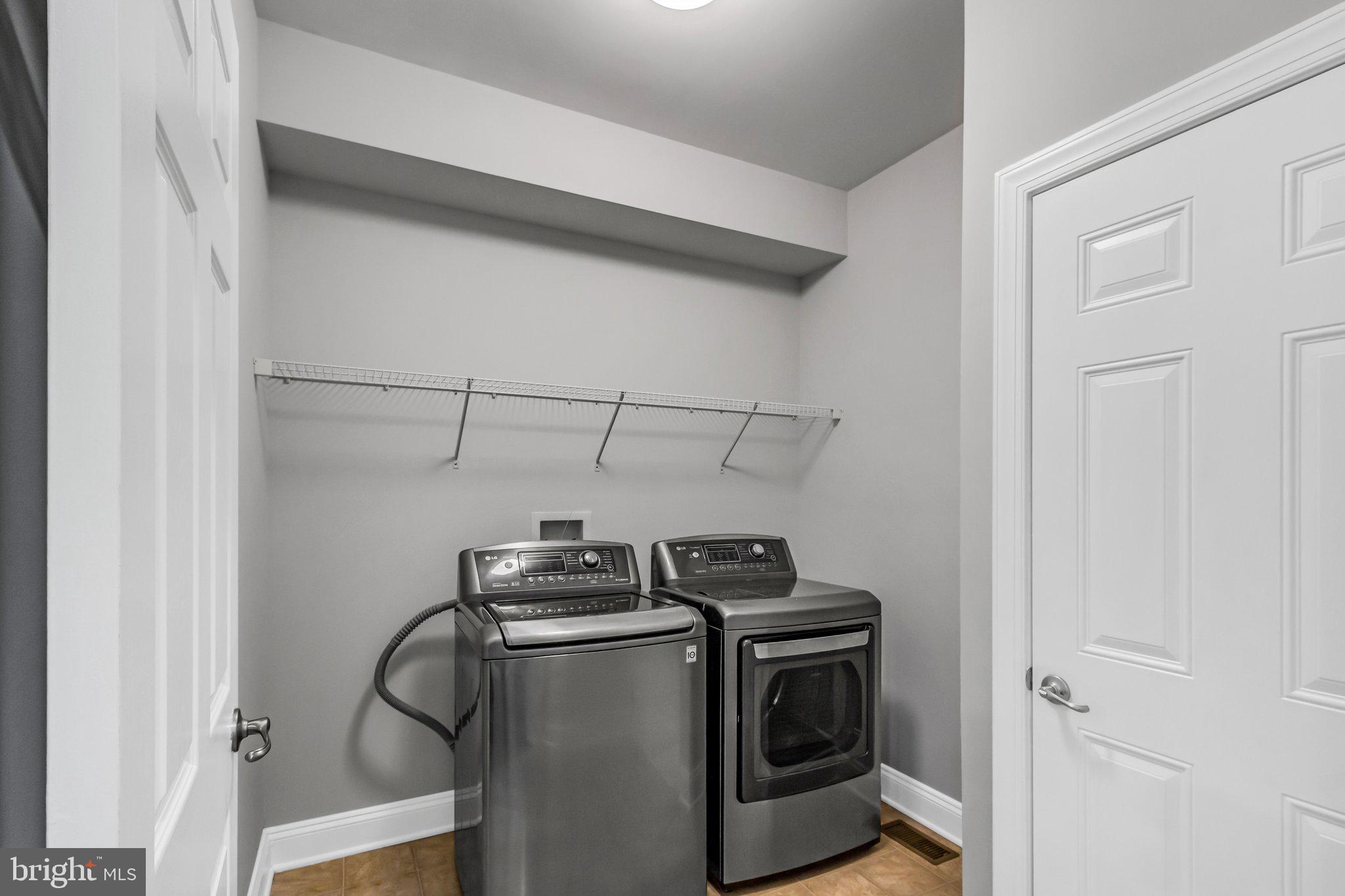 AUTUMN HILLS - Residential