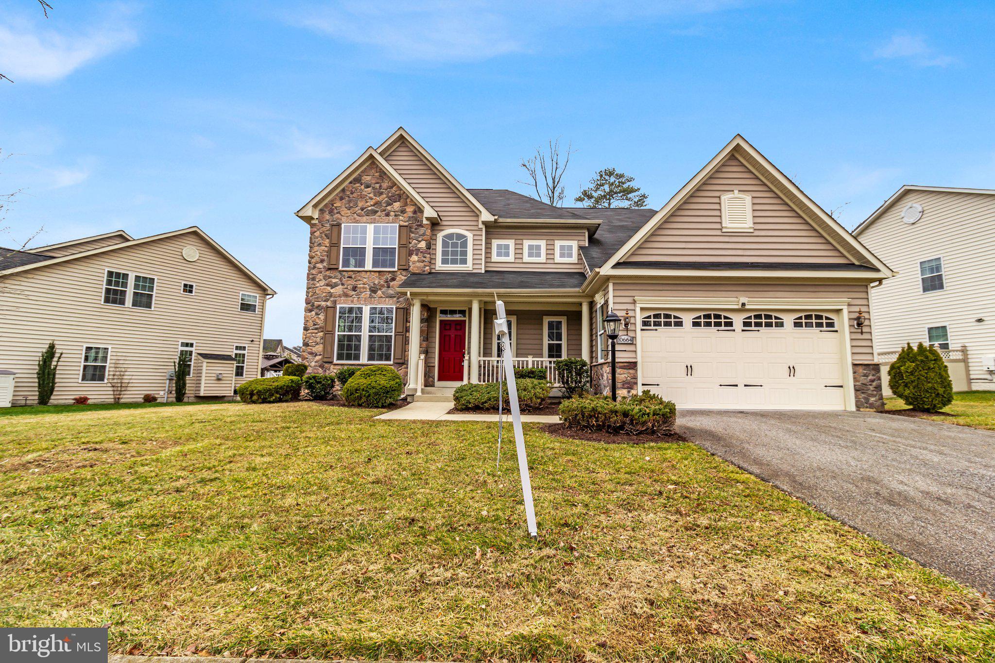 AUTUMN HILLS - Residential