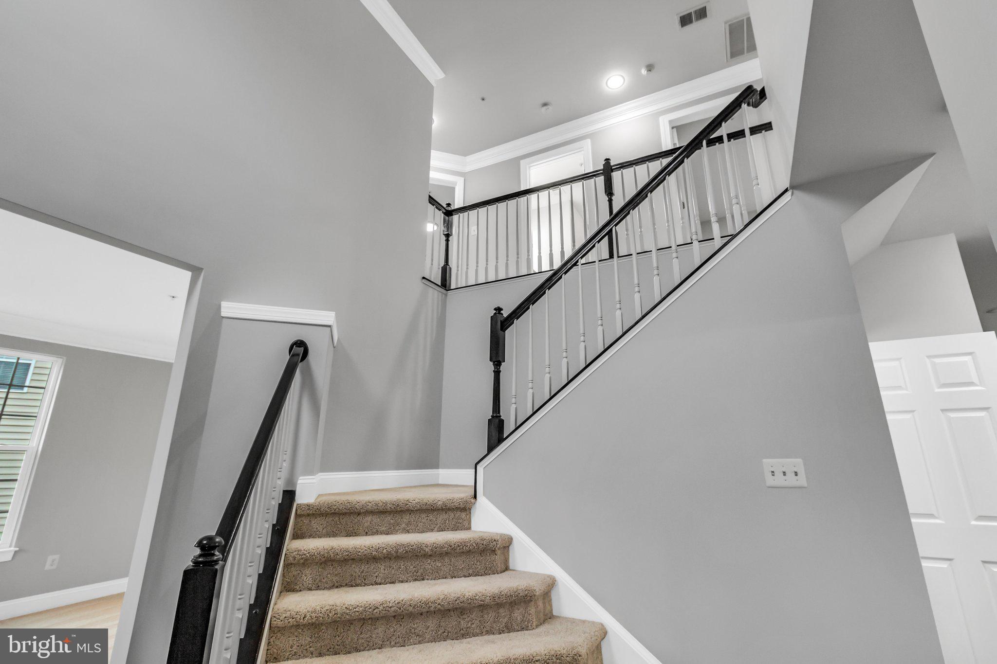 AUTUMN HILLS - Residential