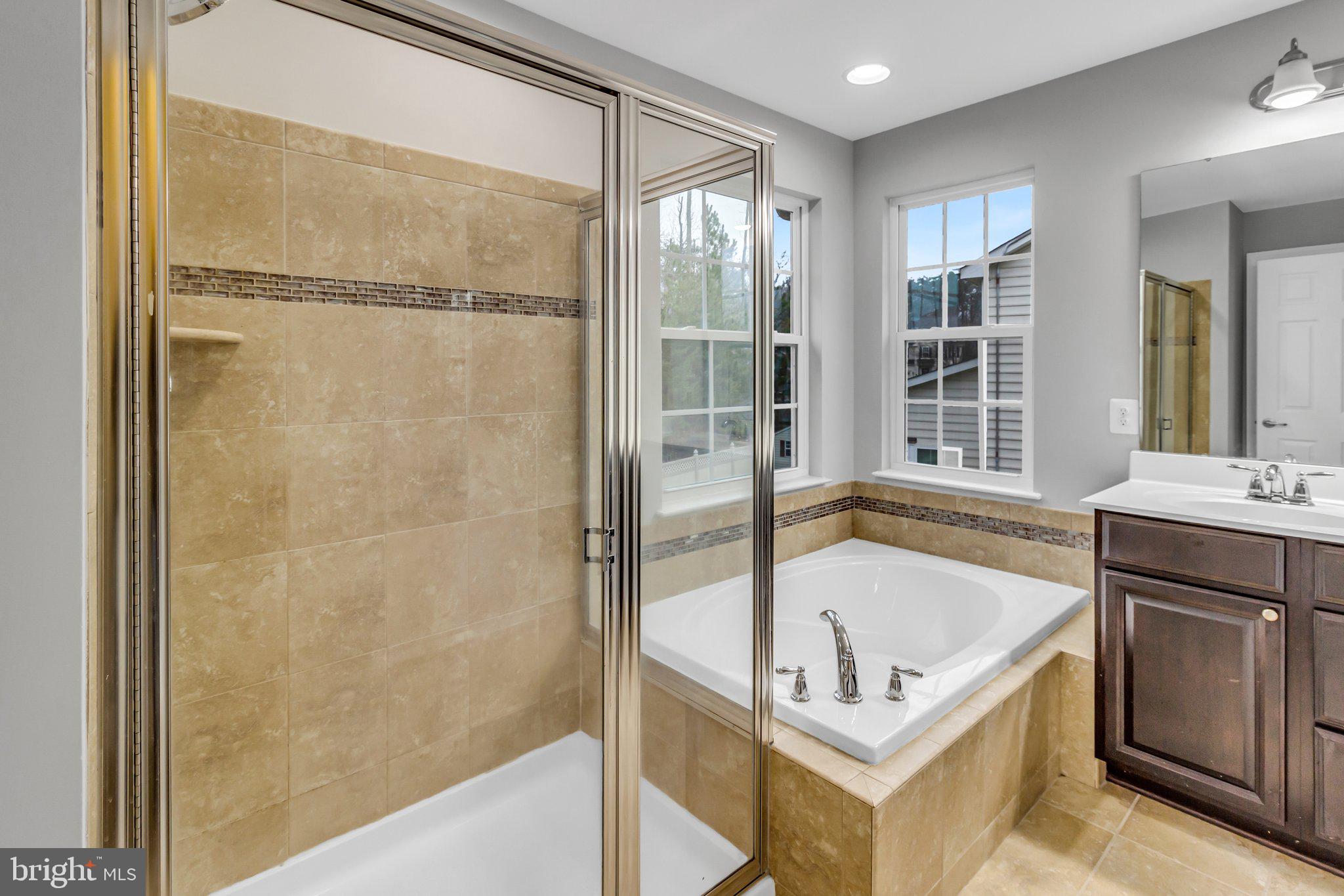 AUTUMN HILLS - Residential