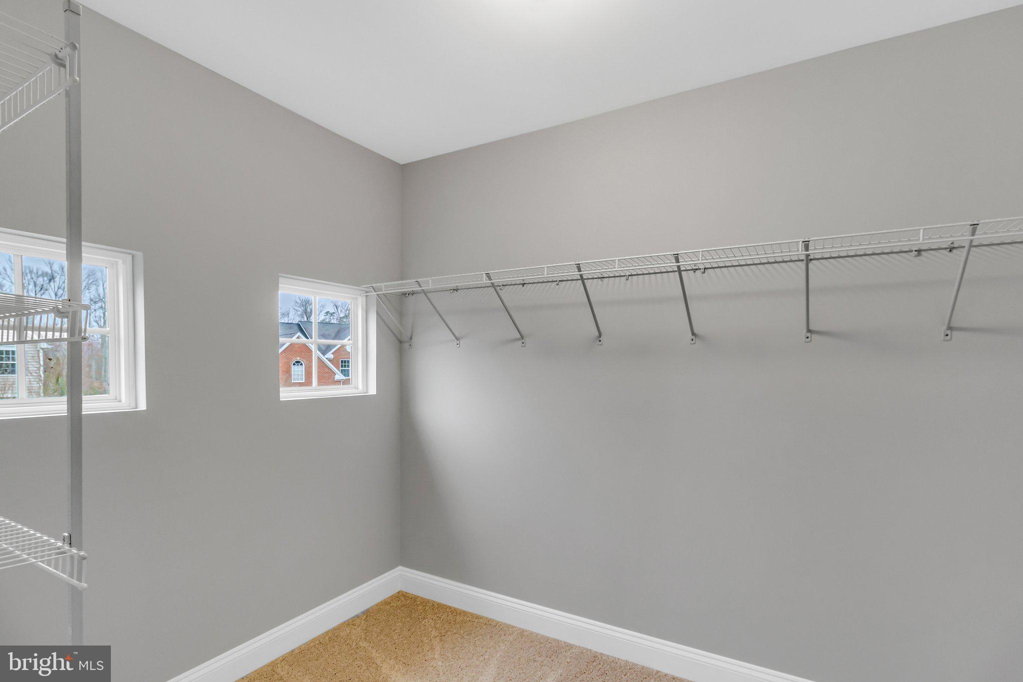 AUTUMN HILLS - Residential