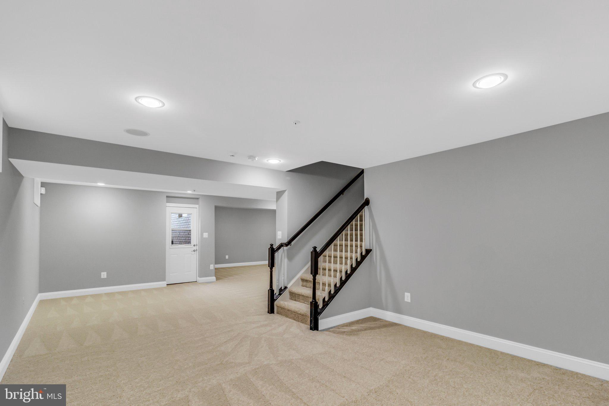 AUTUMN HILLS - Residential