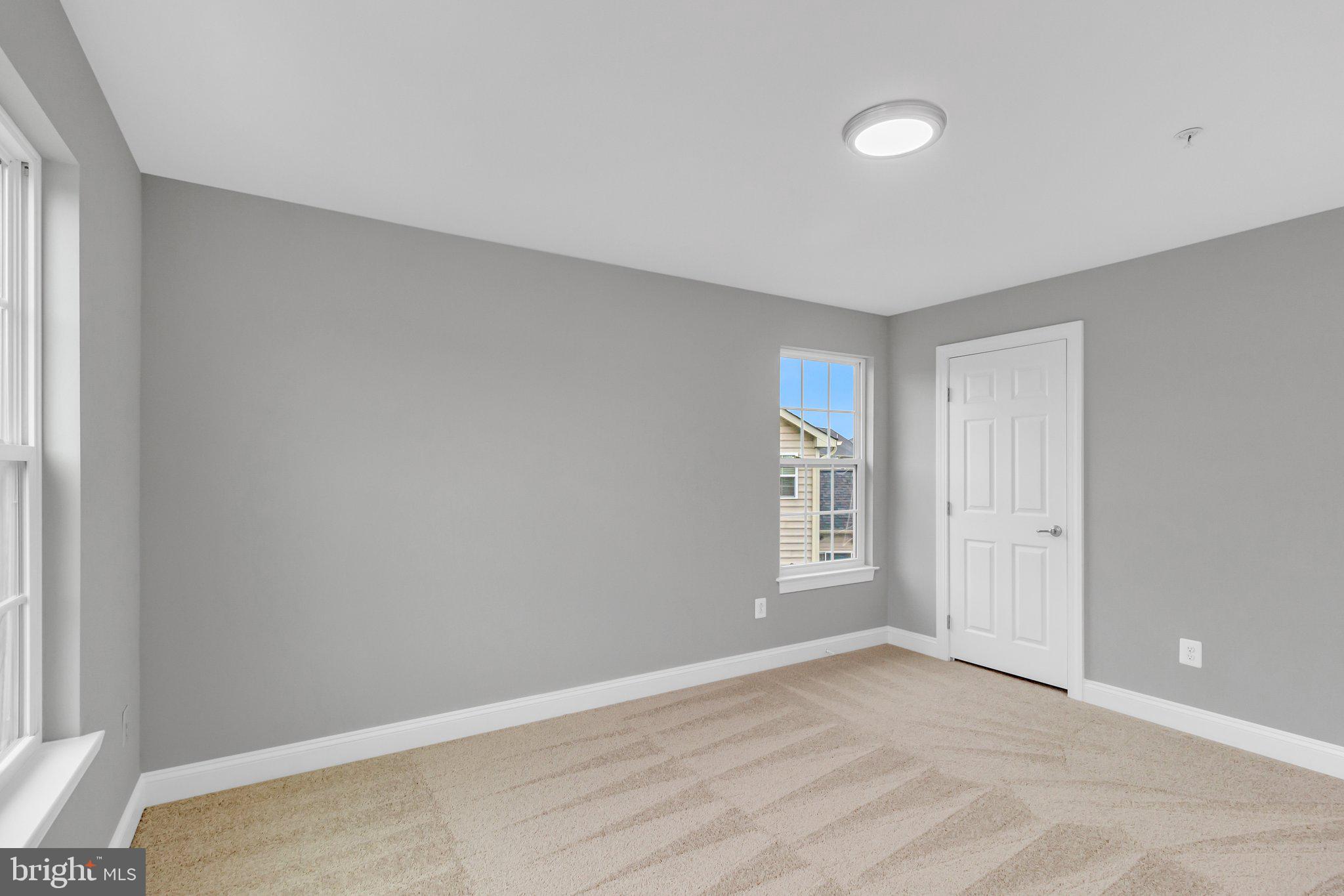 AUTUMN HILLS - Residential