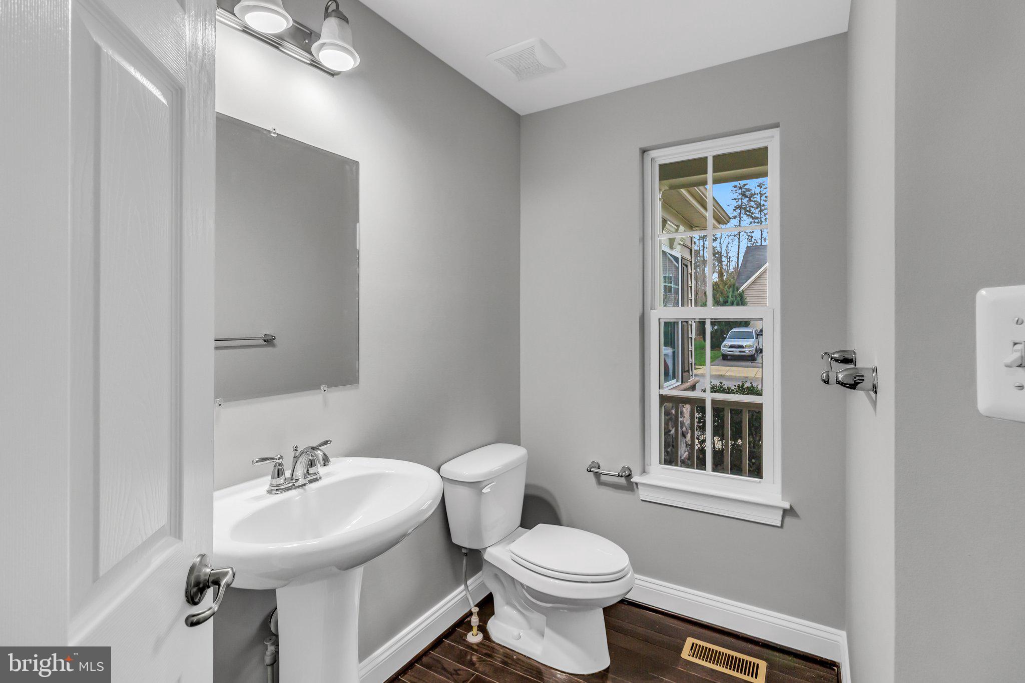 AUTUMN HILLS - Residential